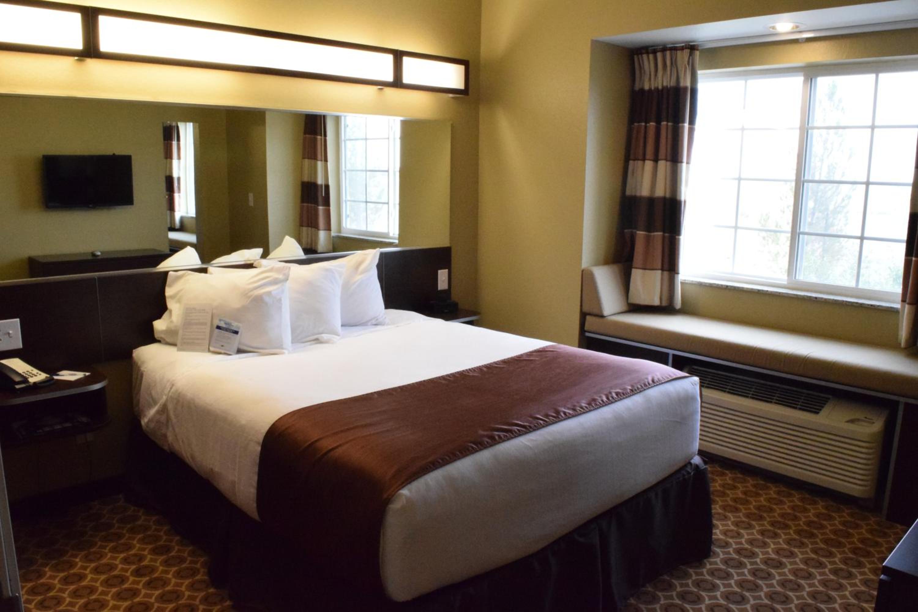 Microtel Inn and Suites Pecos