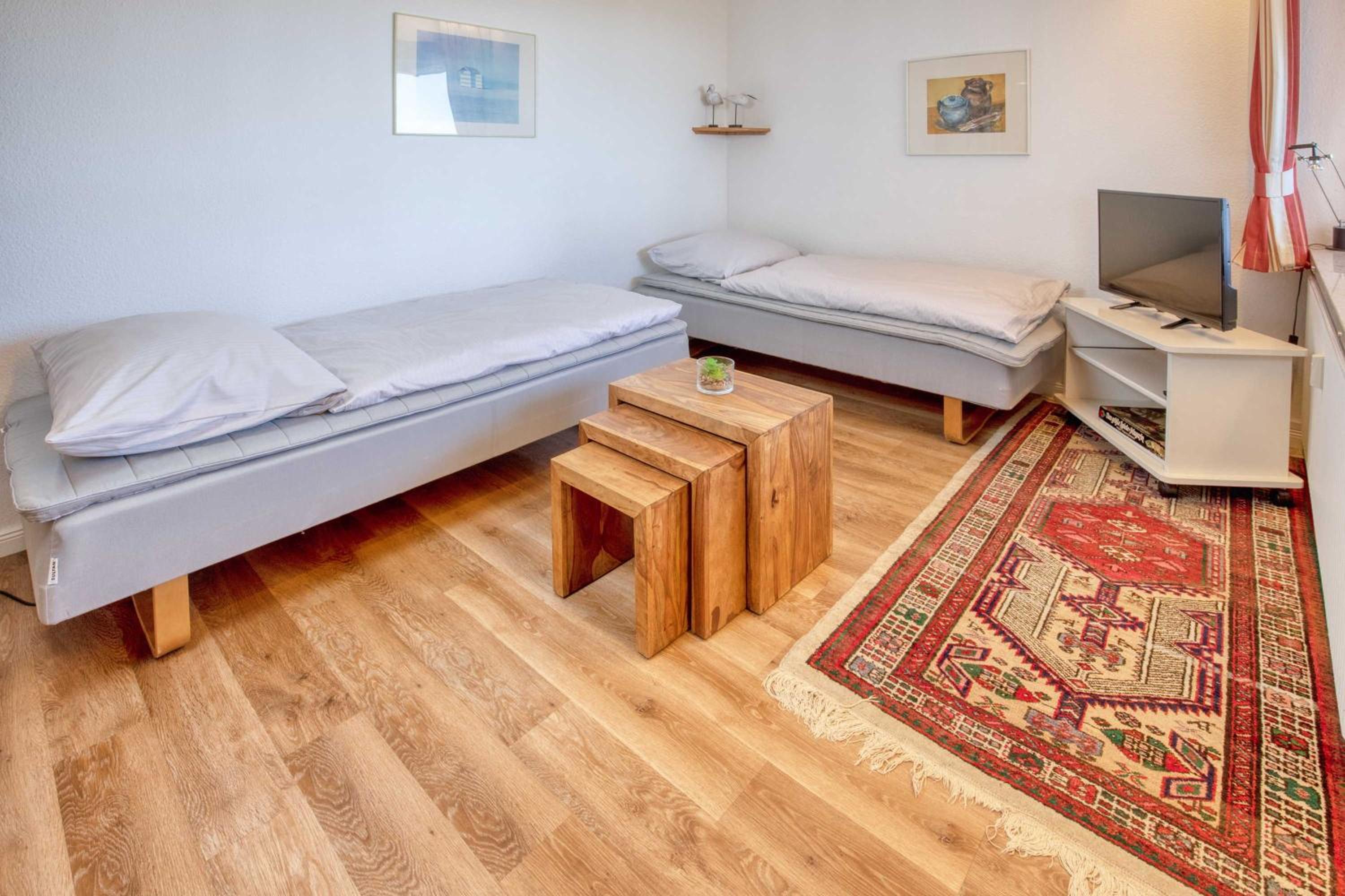 Apartment photo 3
