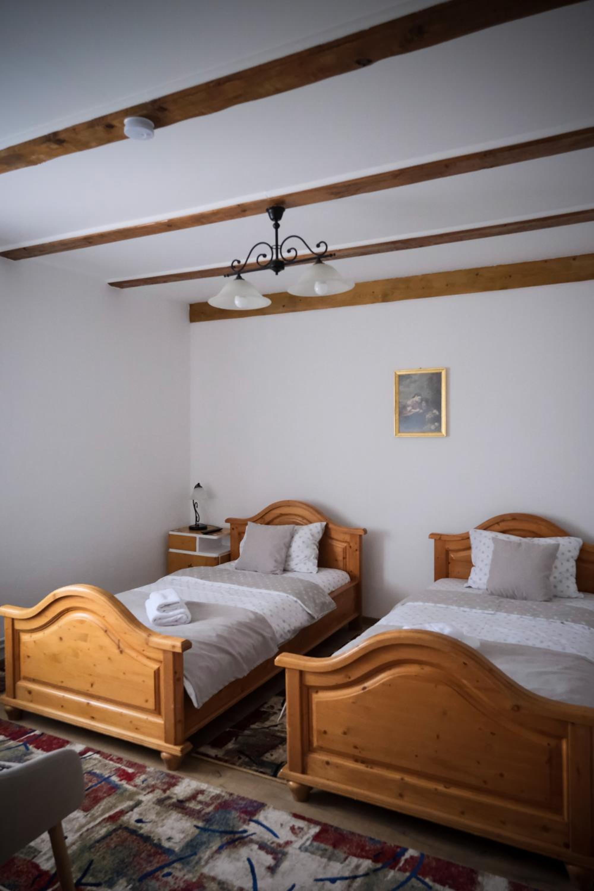 Standard Twin Room with Mountain View - Photo 3