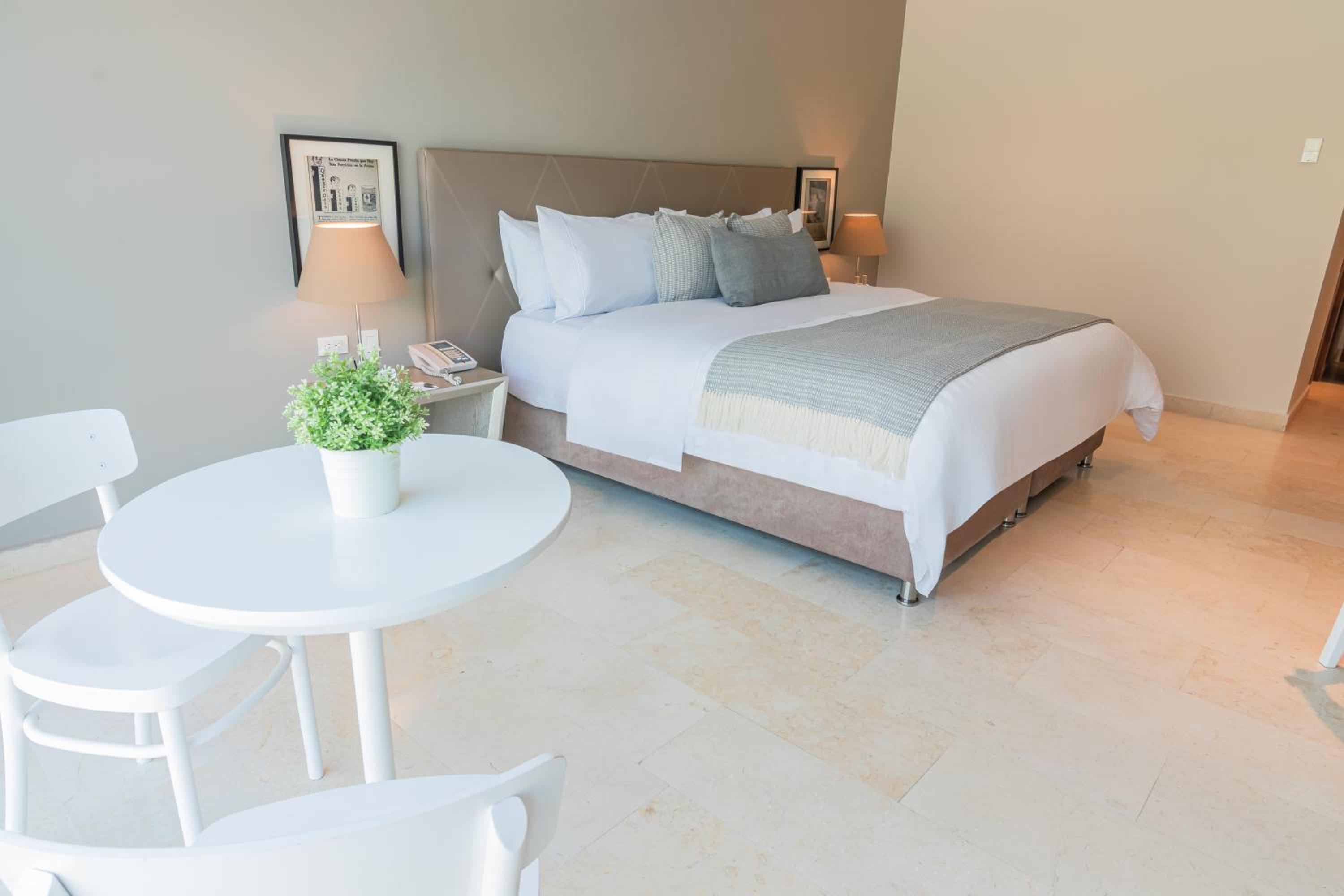 Superior King Room photo 3