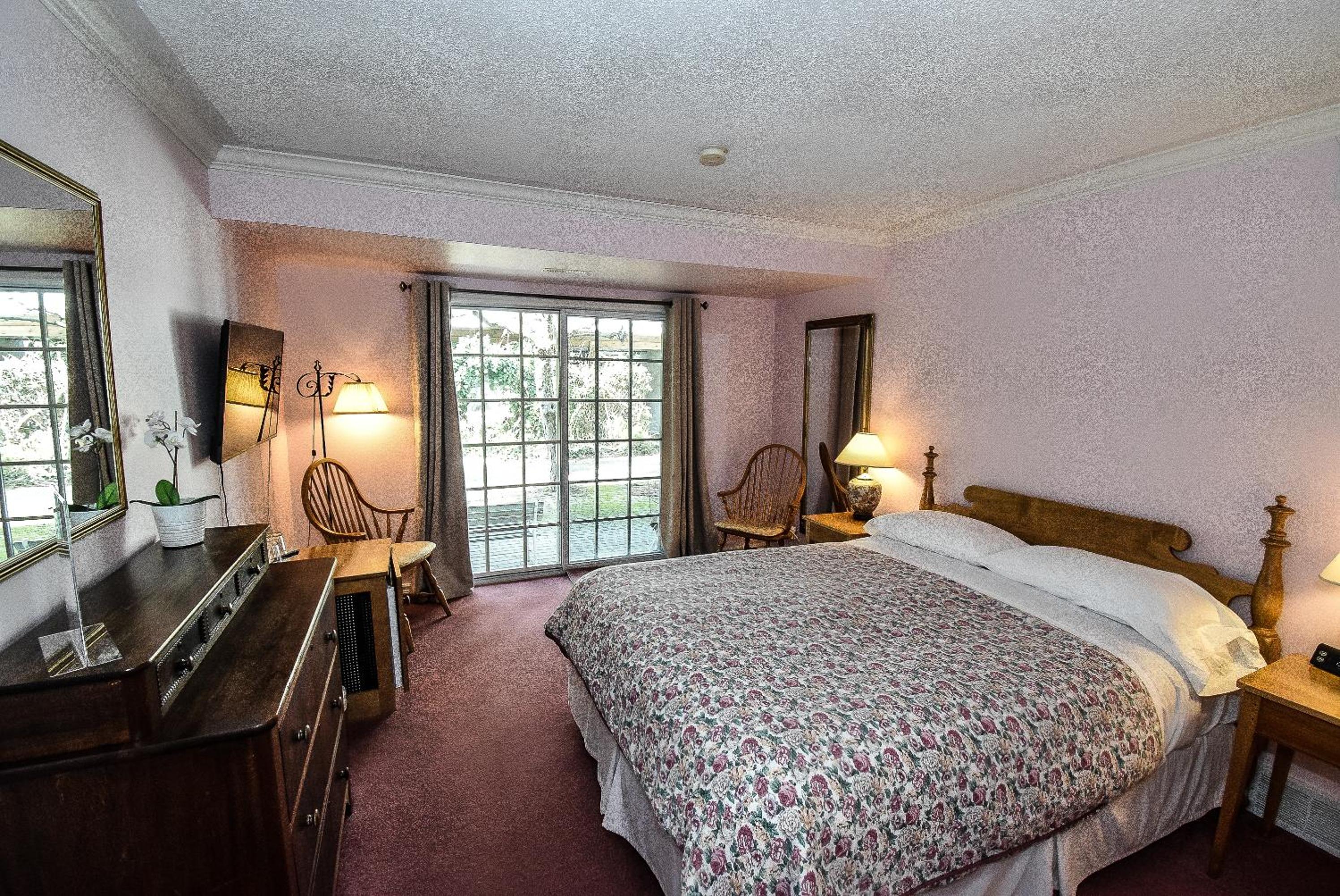 Queen Room with Garden View photo 1