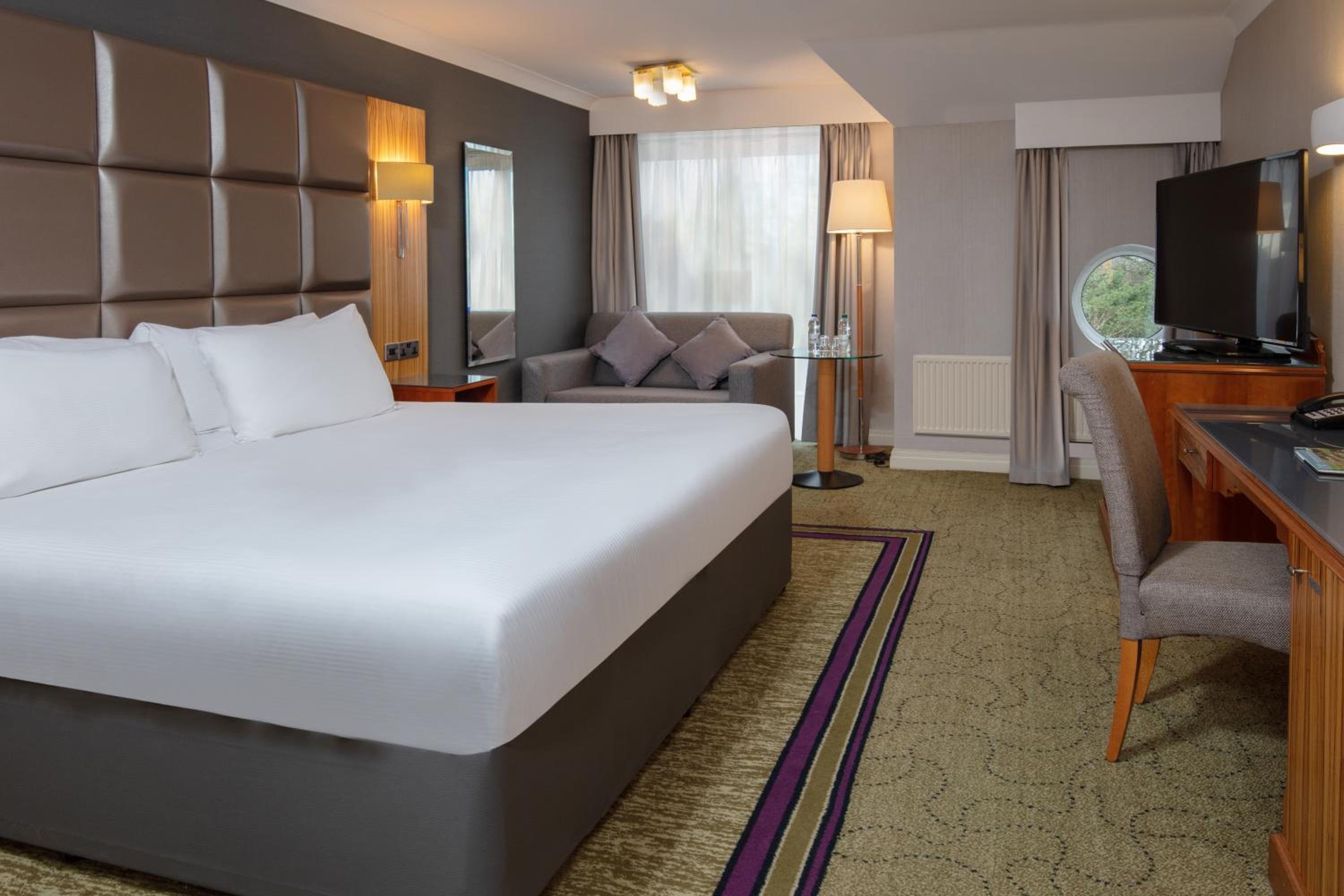 Superior King Room - Photo 1