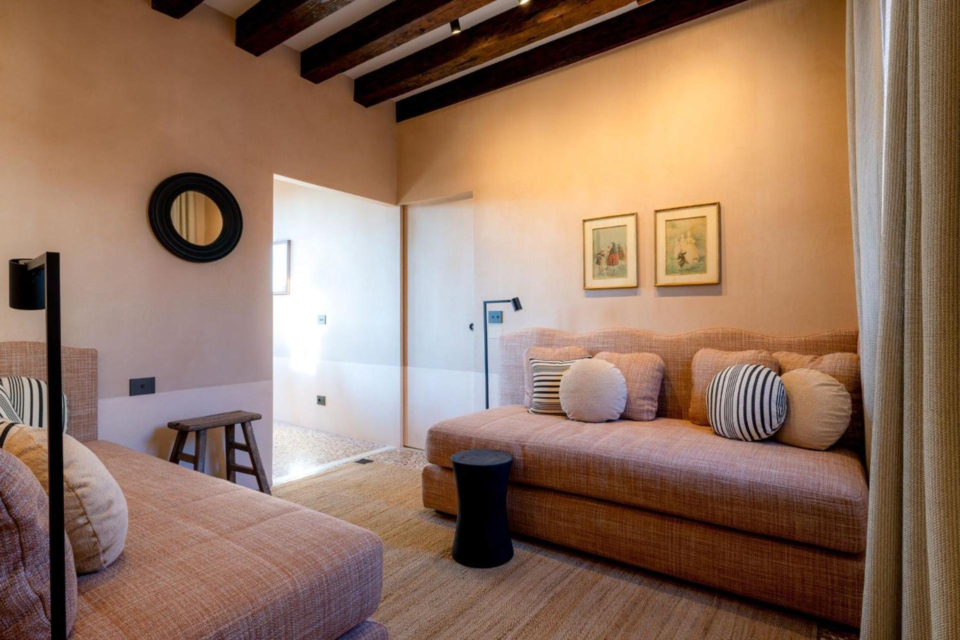 Executive Suite photo 1