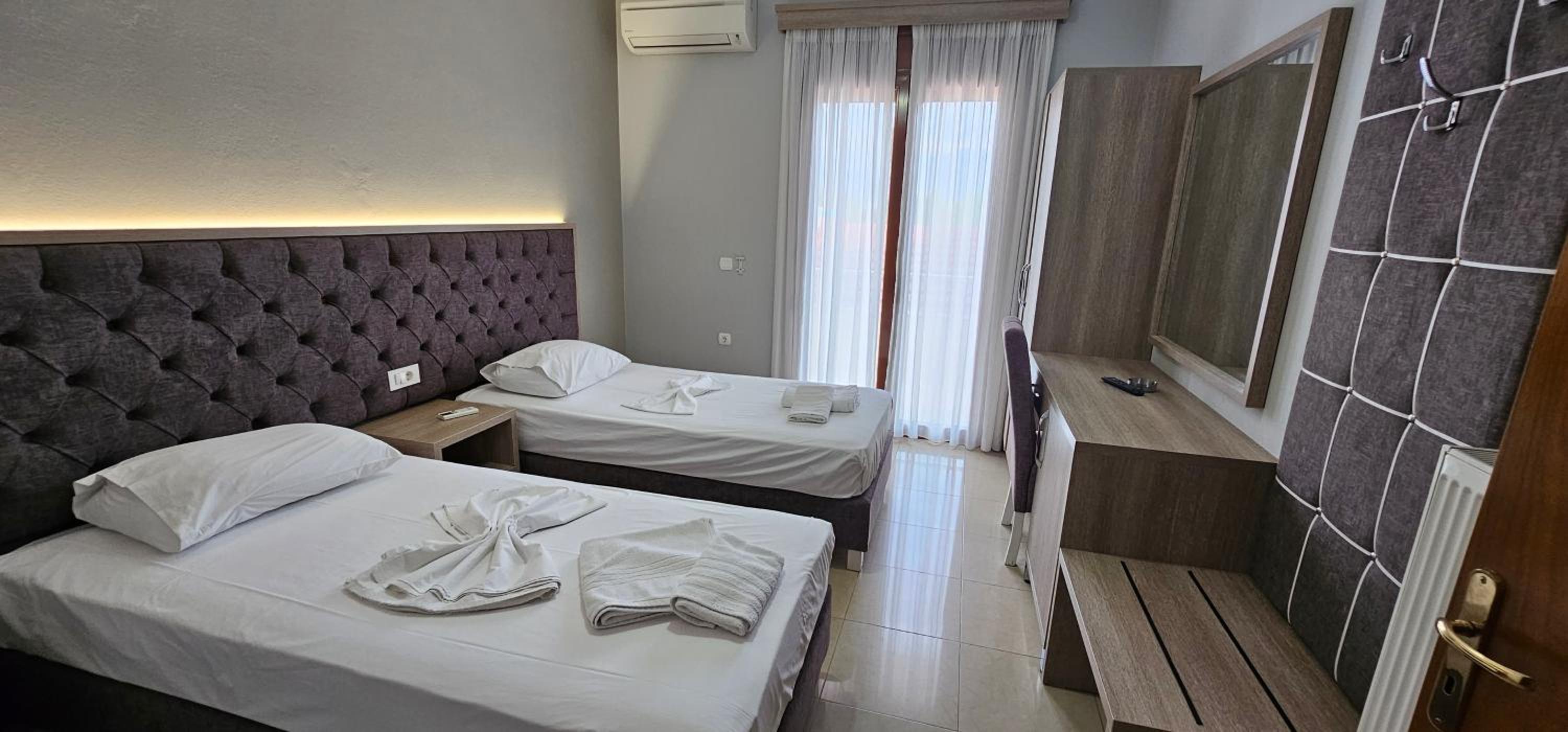 Budget Twin Room photo 1