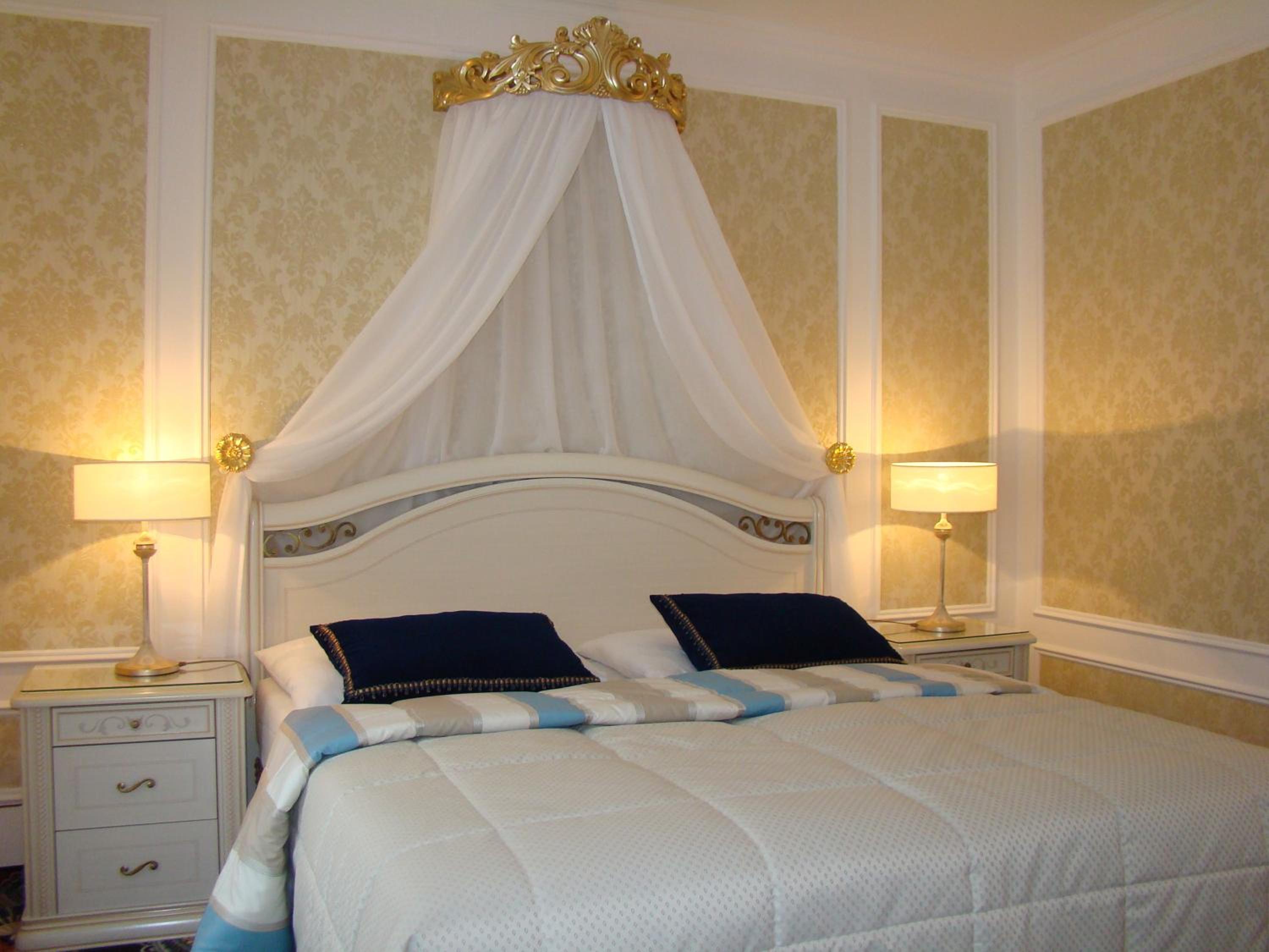 Deluxe Double Room - Photo 1