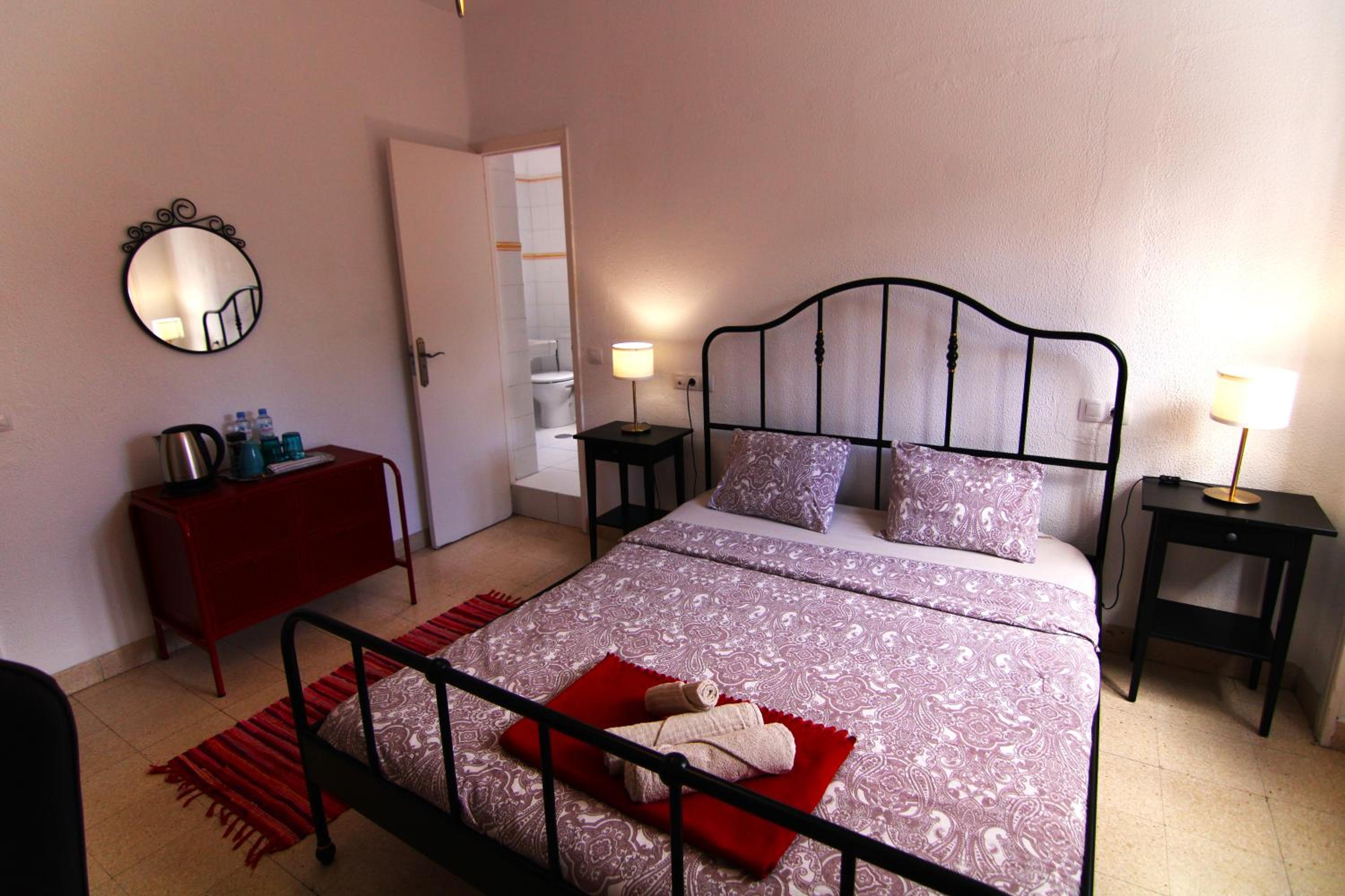 Habitación Doble con Baño Privado