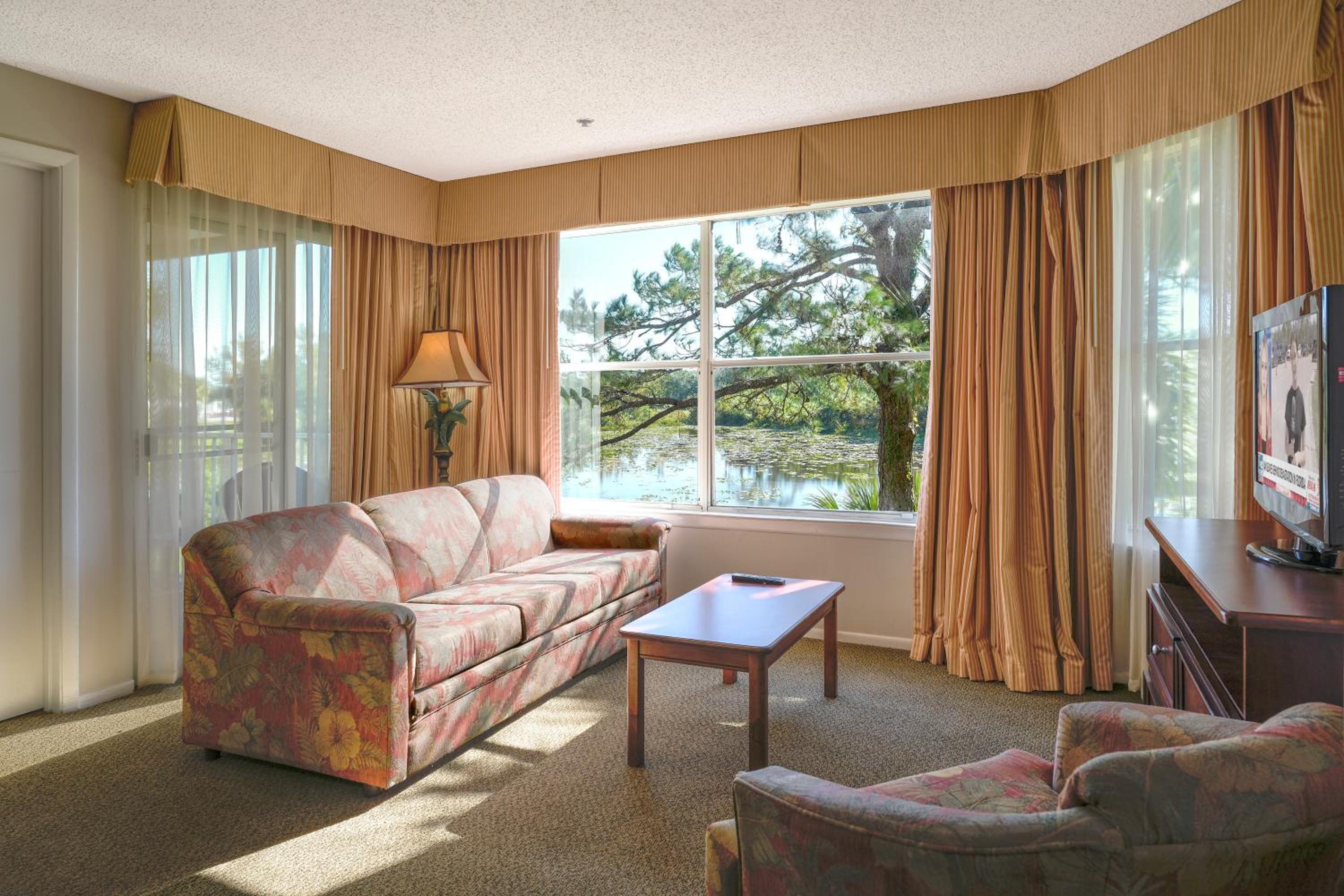 Deluxe Two-Bedroom Suite