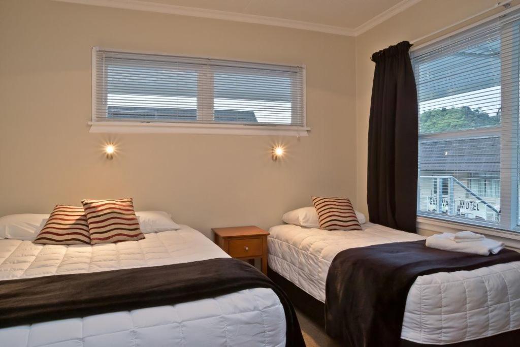 Two-Bedroom Apartment photo 2