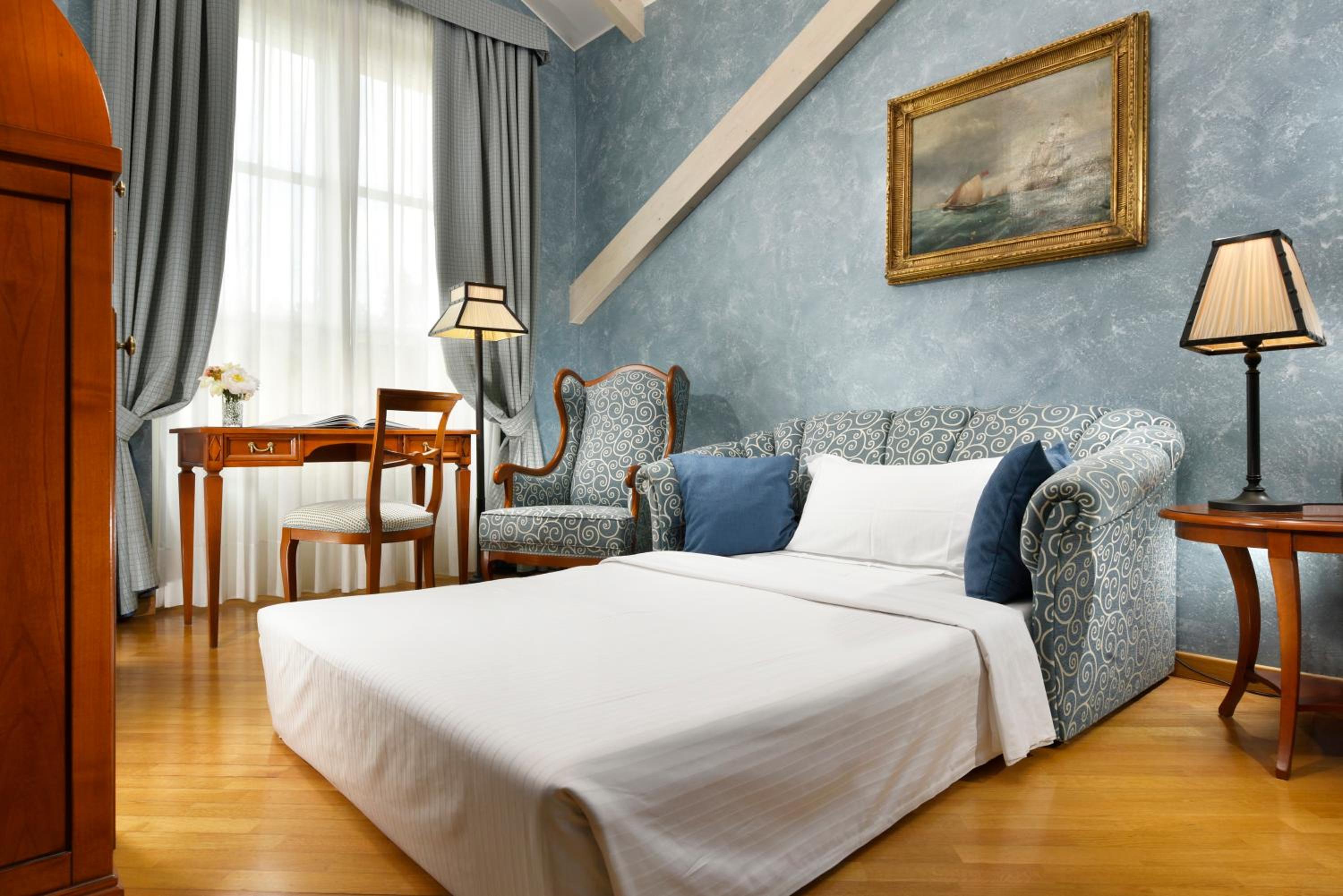 Junior Suite - Photo 10