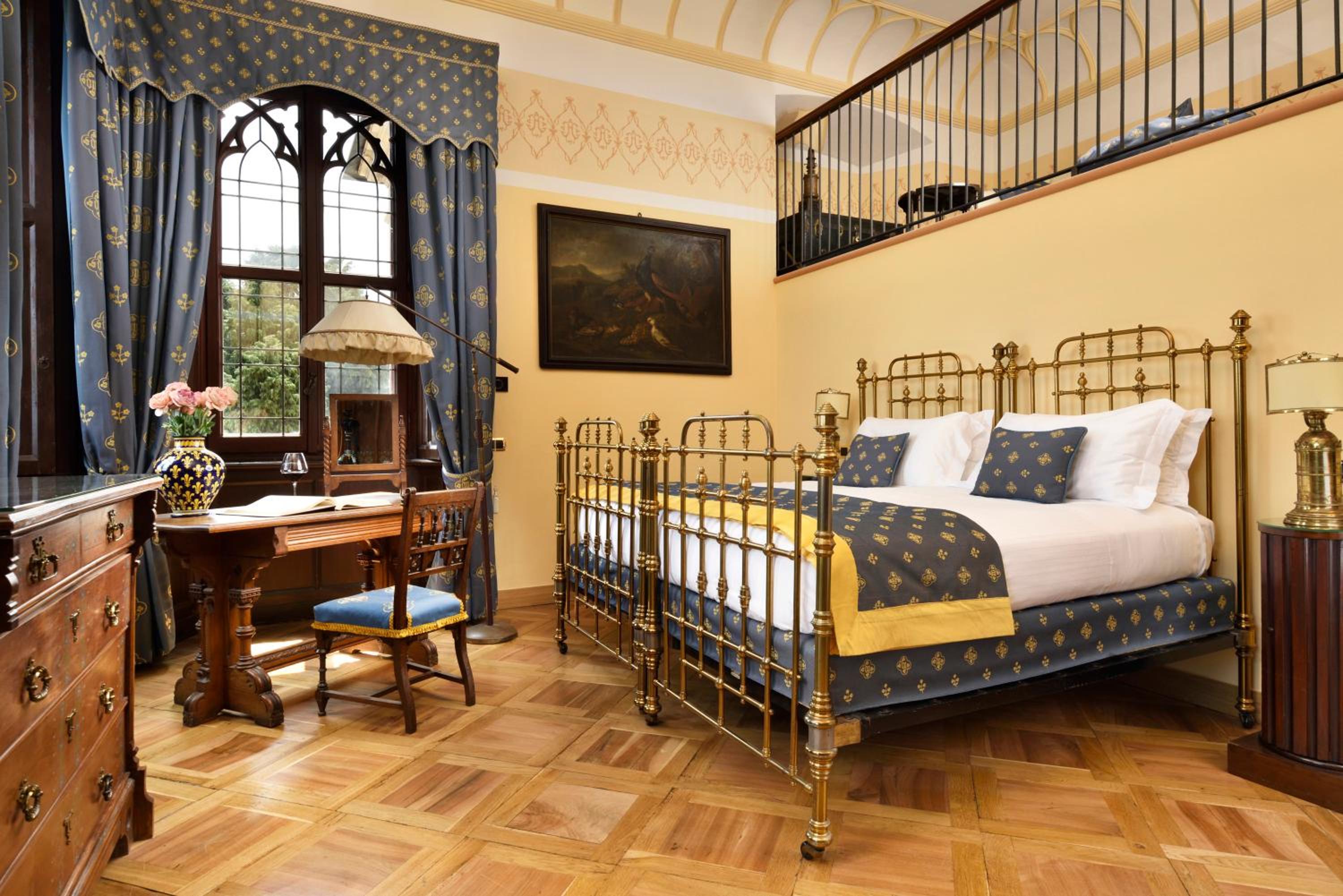 Suite with Lake View - Castle - Photo 12