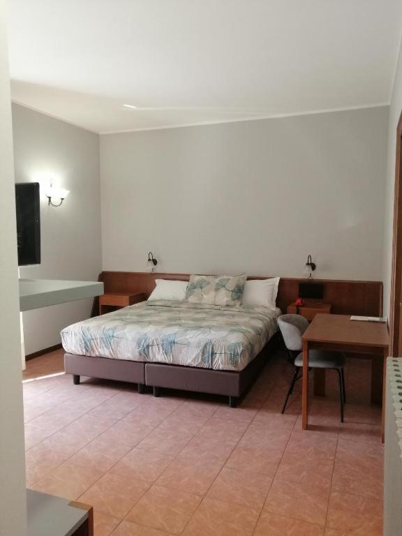 Standard Double Room photo 1