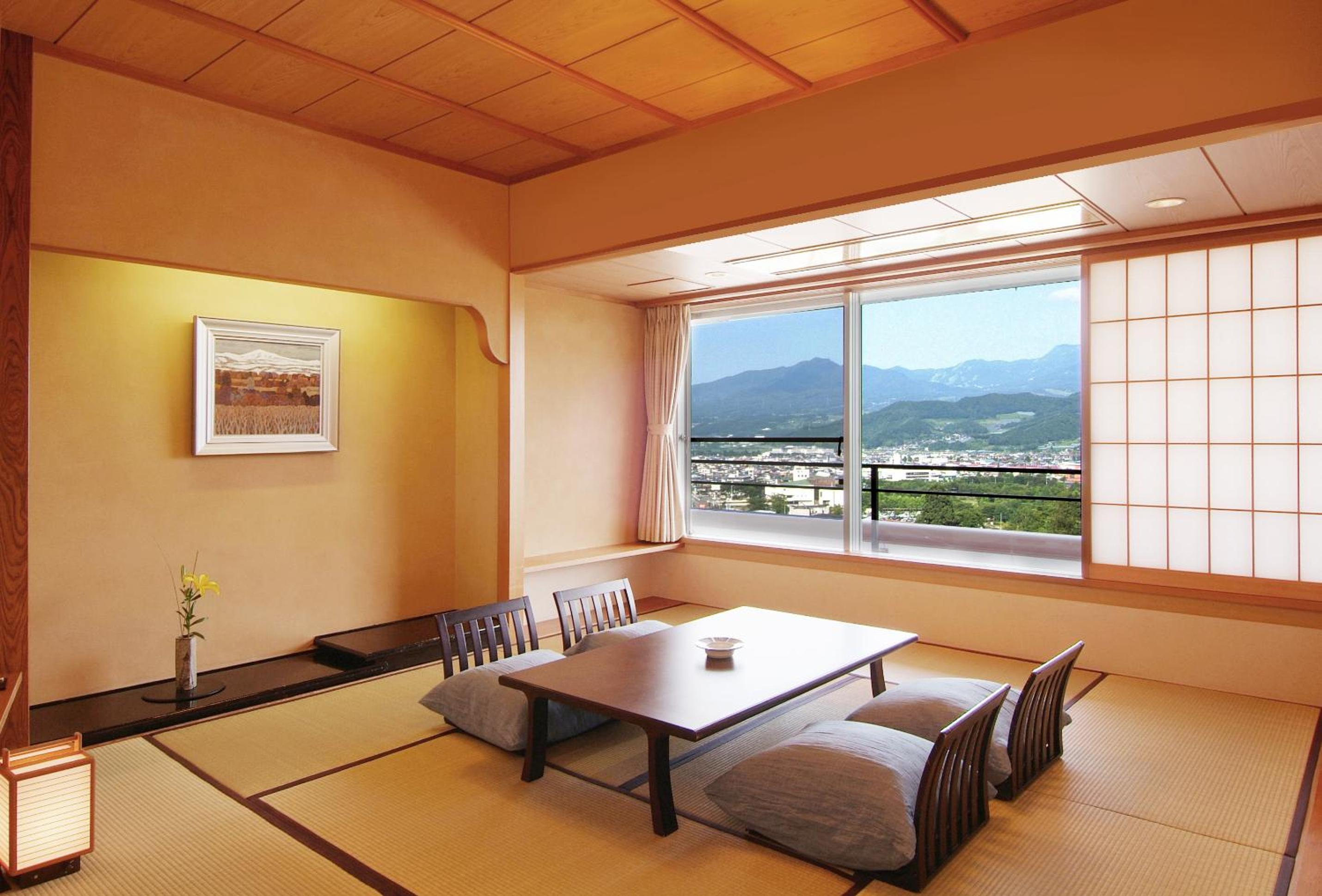Japanese-Style Standard Room - Photo 1