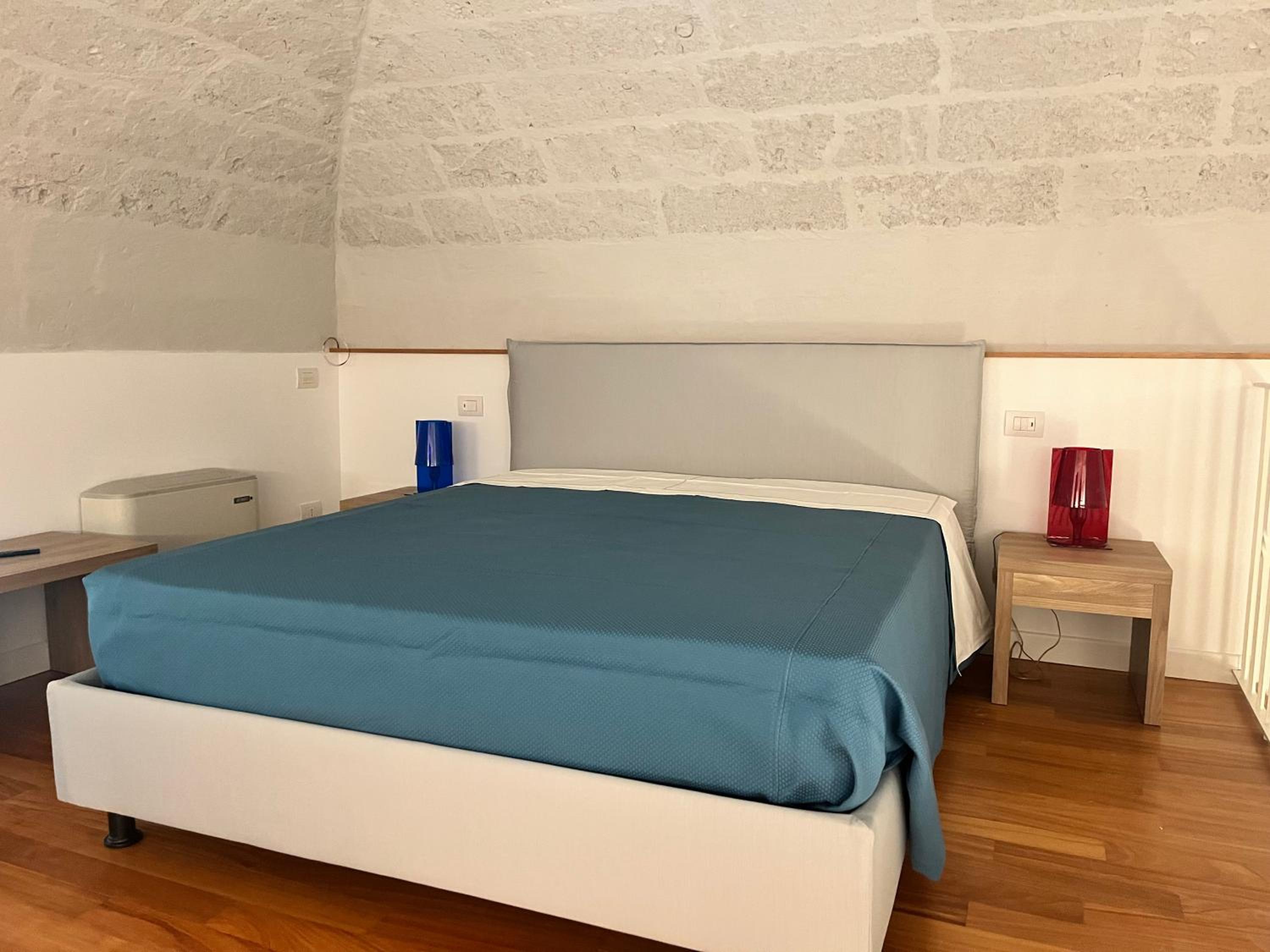 Two-Bedroom Suite - Photo 11