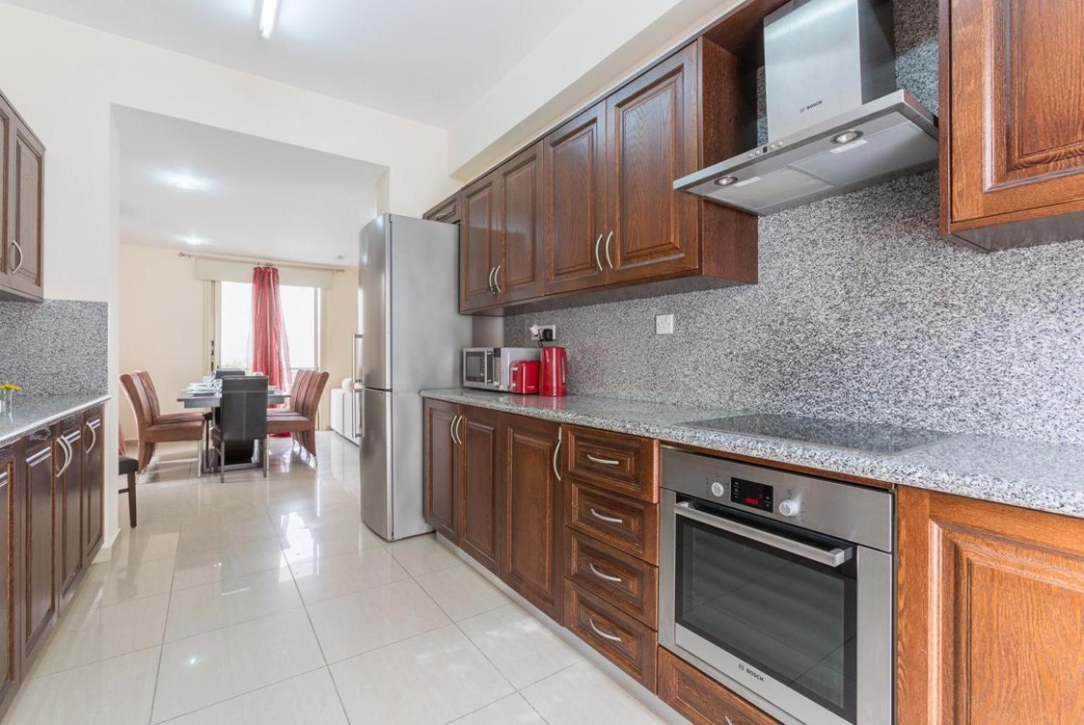 Villa photo 2