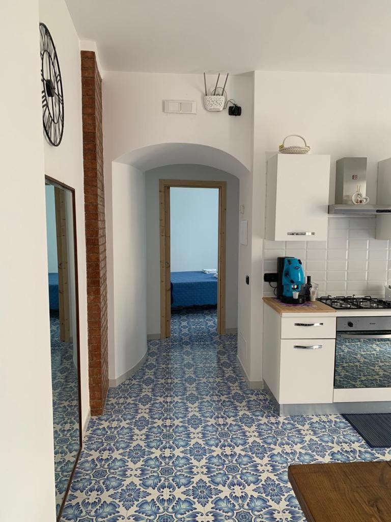 Studio Apartment with Sea View photo 3