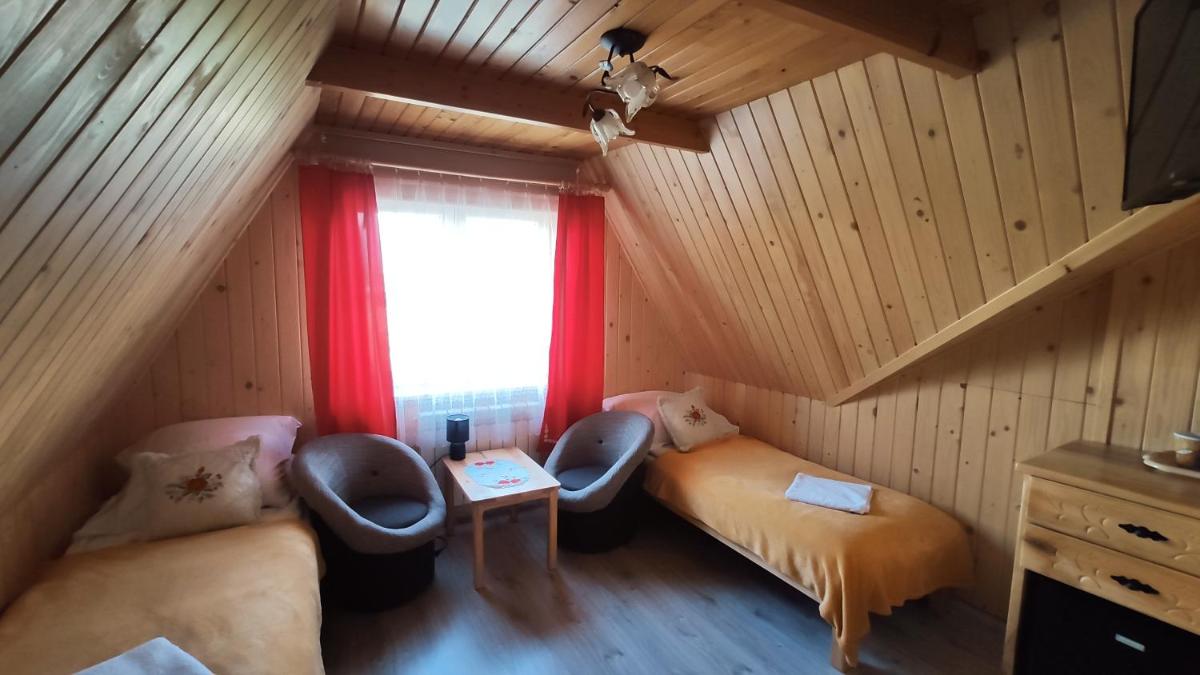 Double Room with Mountain View - Photo 3