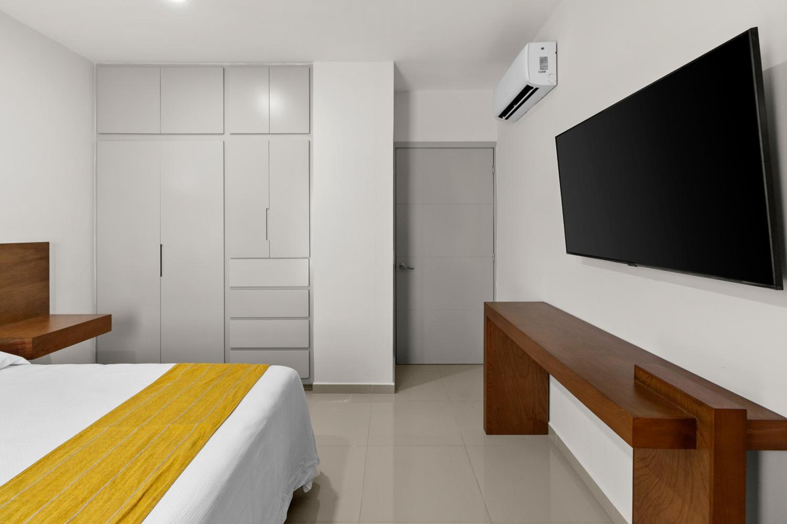 Two-Bedroom Apartment - Photo 9