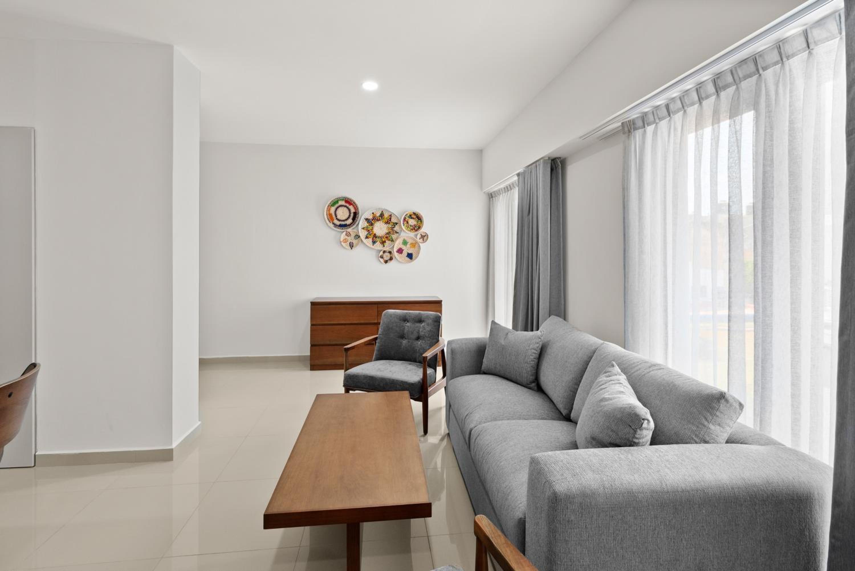 Three-Bedroom Apartment - Photo 25