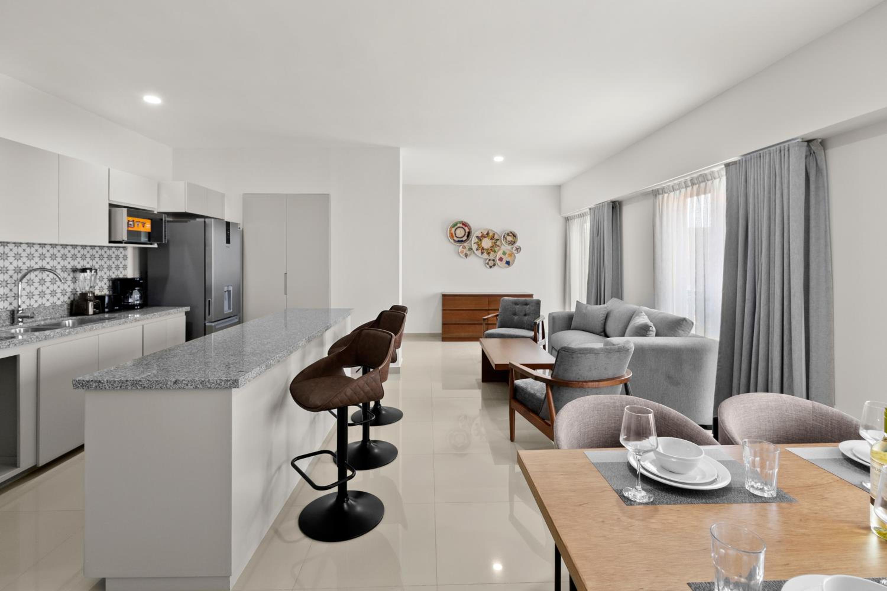 Three-Bedroom Apartment - Photo 13