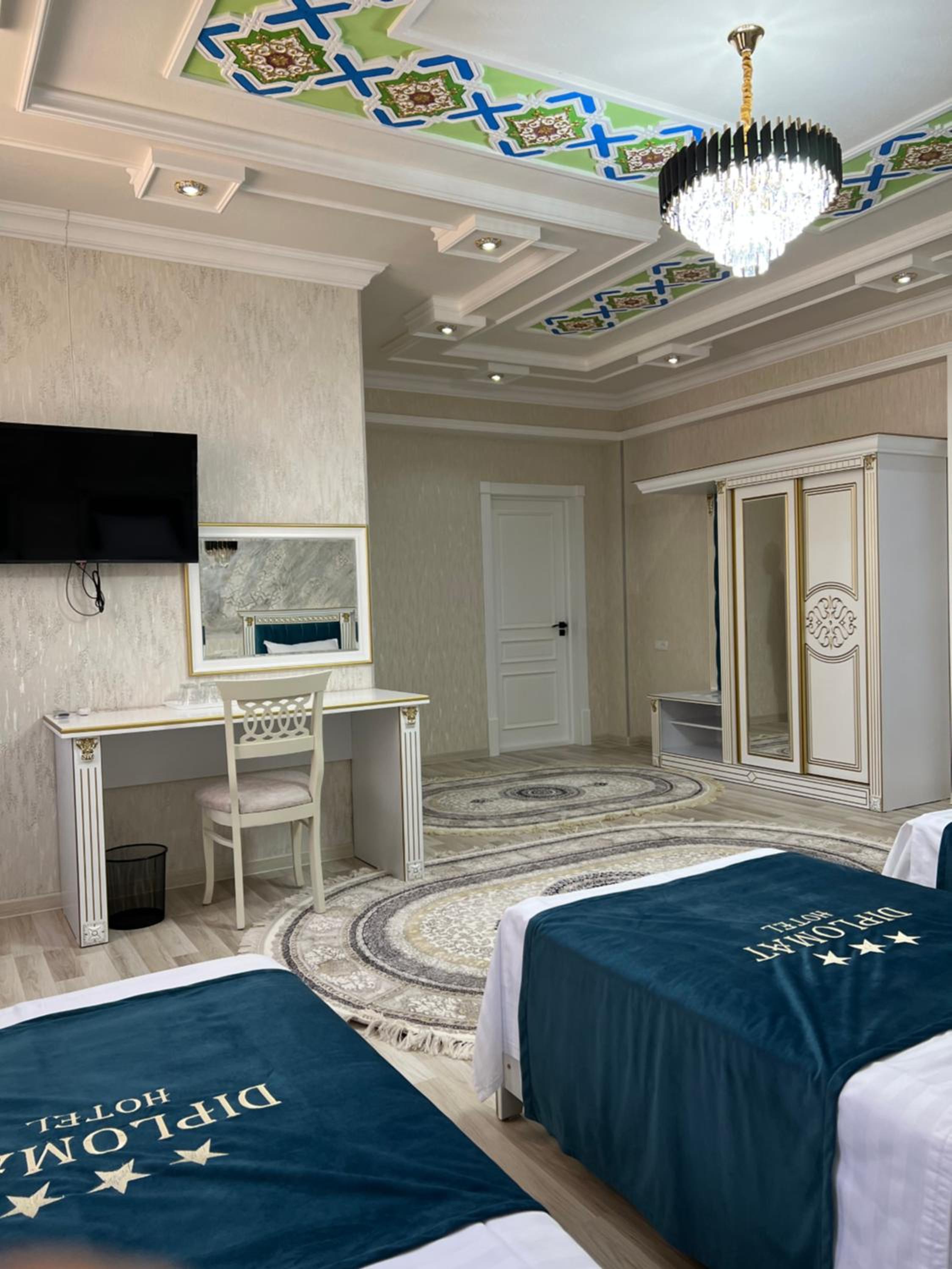 Deluxe Quadruple Room