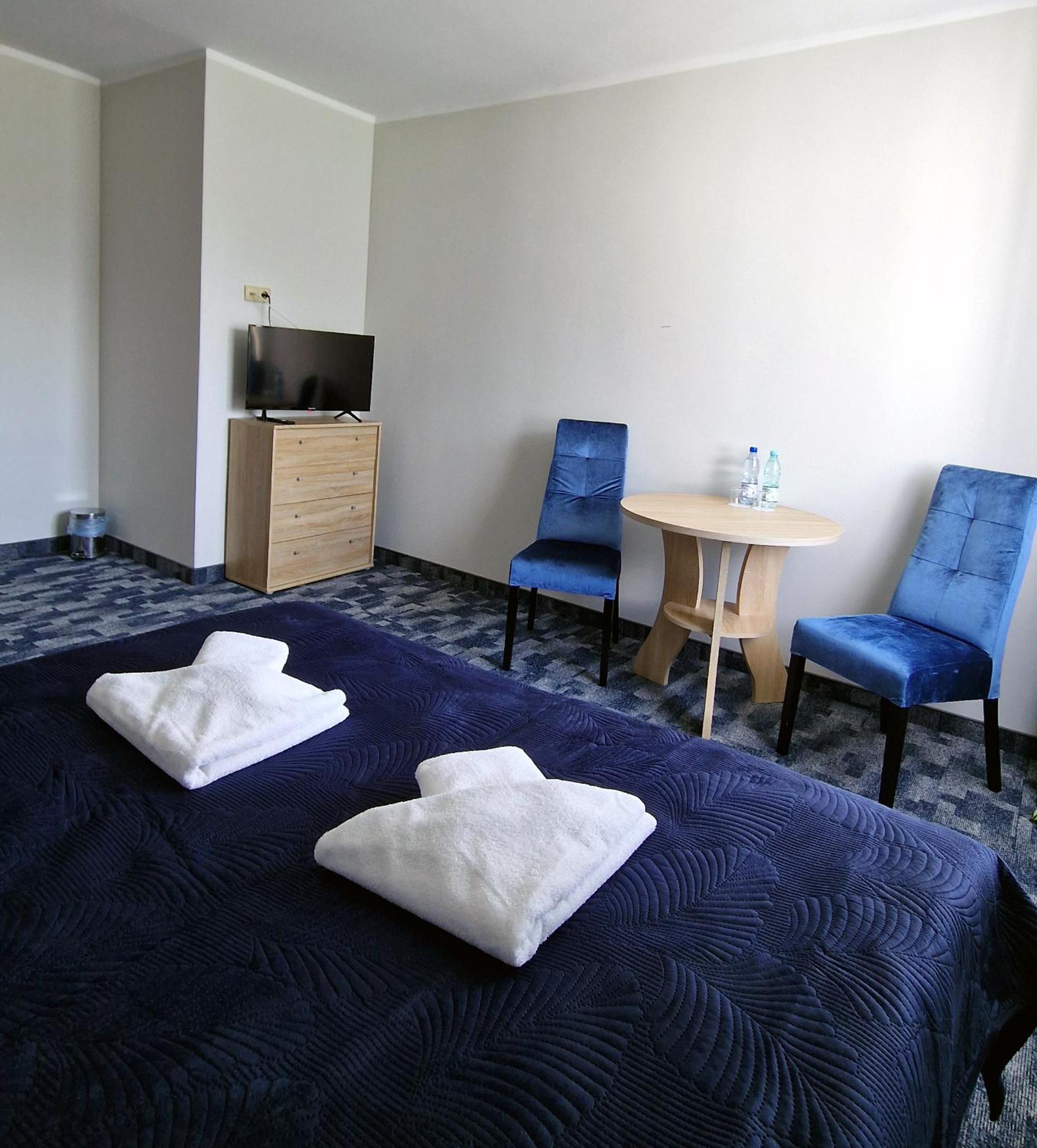 Standard Double Room - Photo 4