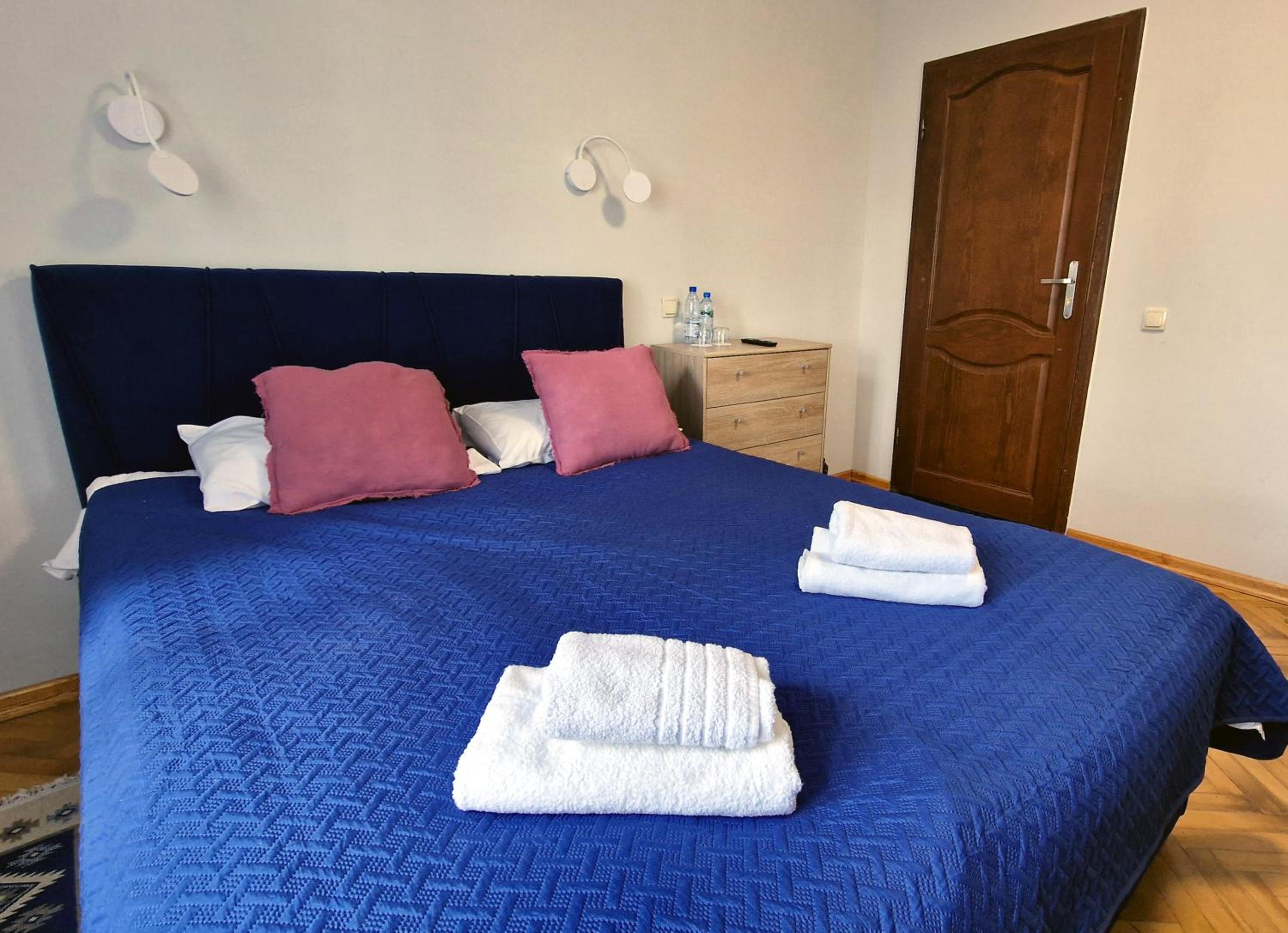 Standard Double Room - Photo 5