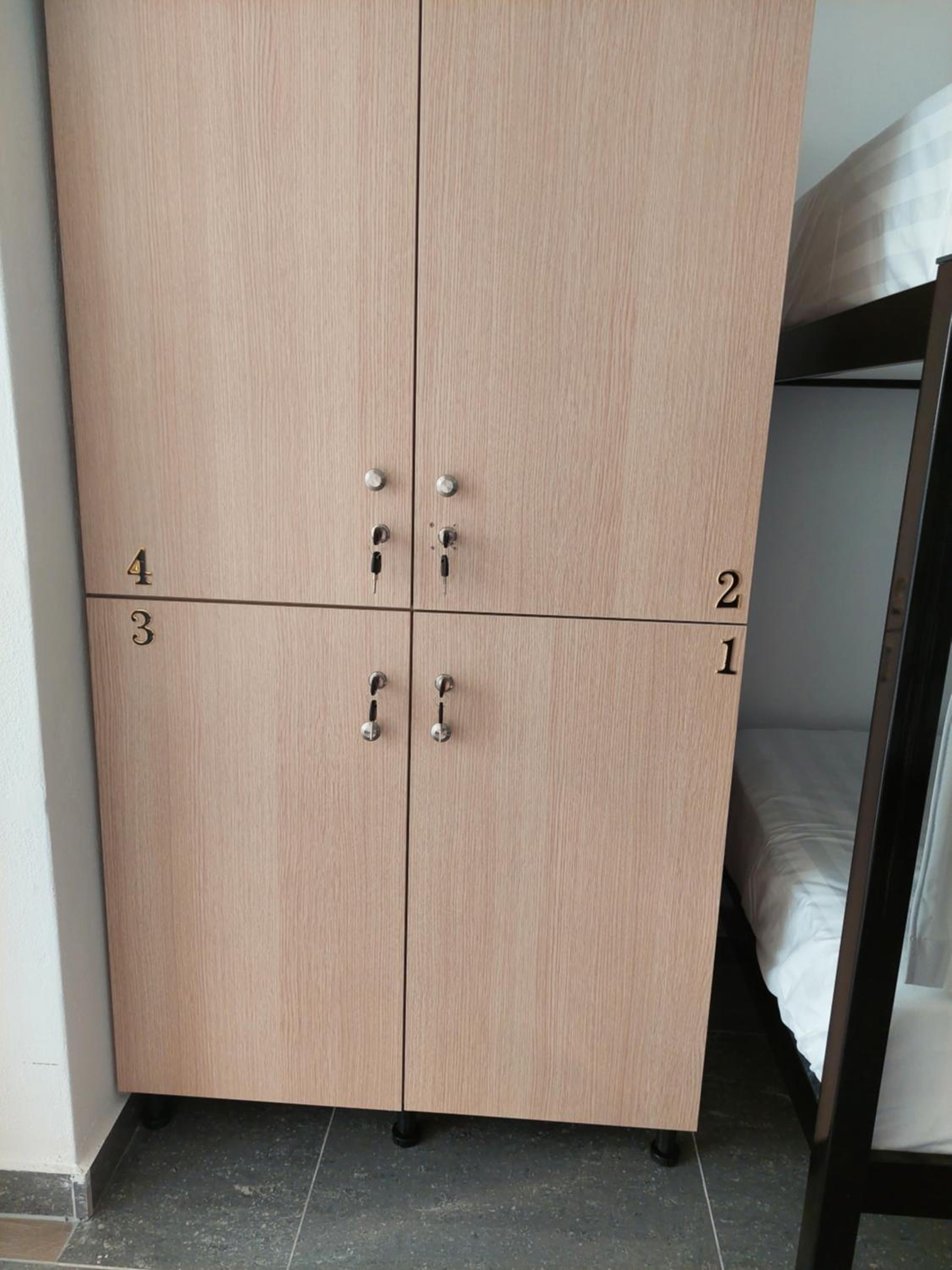 Bunk Bed in Mixed Dormitory Room photo 2