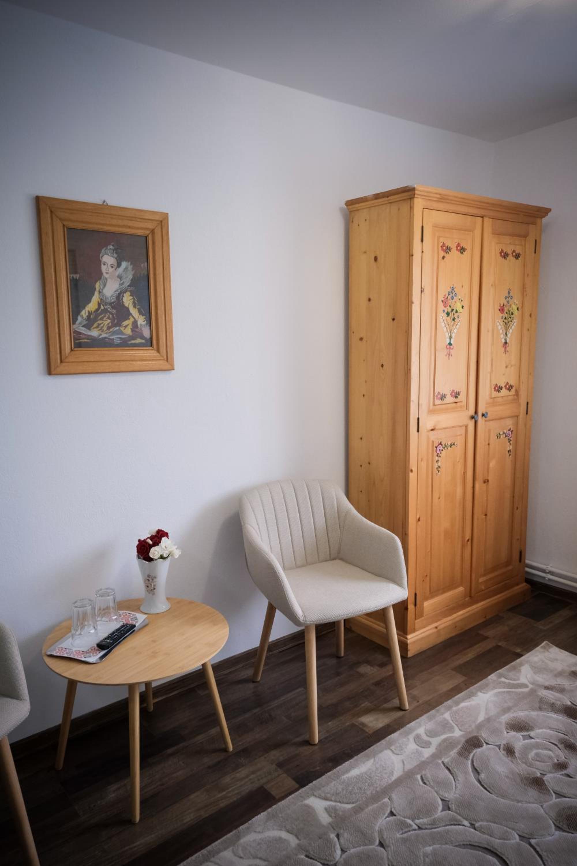 Double Room with Garden View - Photo 7