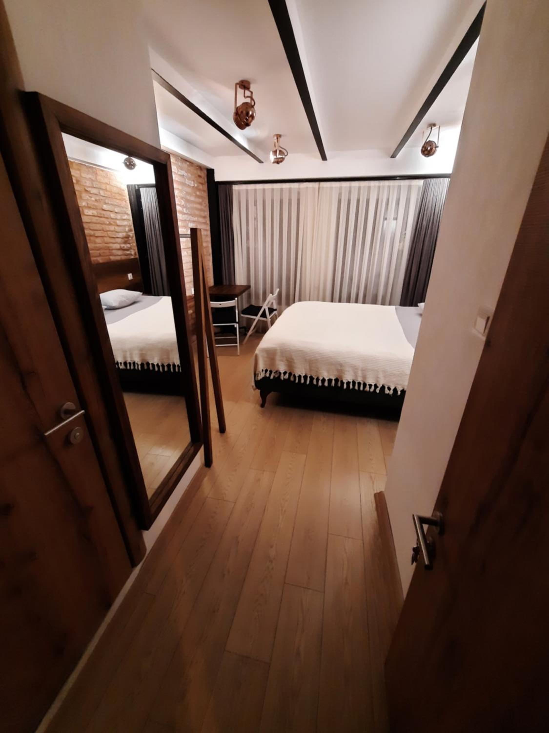 Deluxe Double Room photo 2