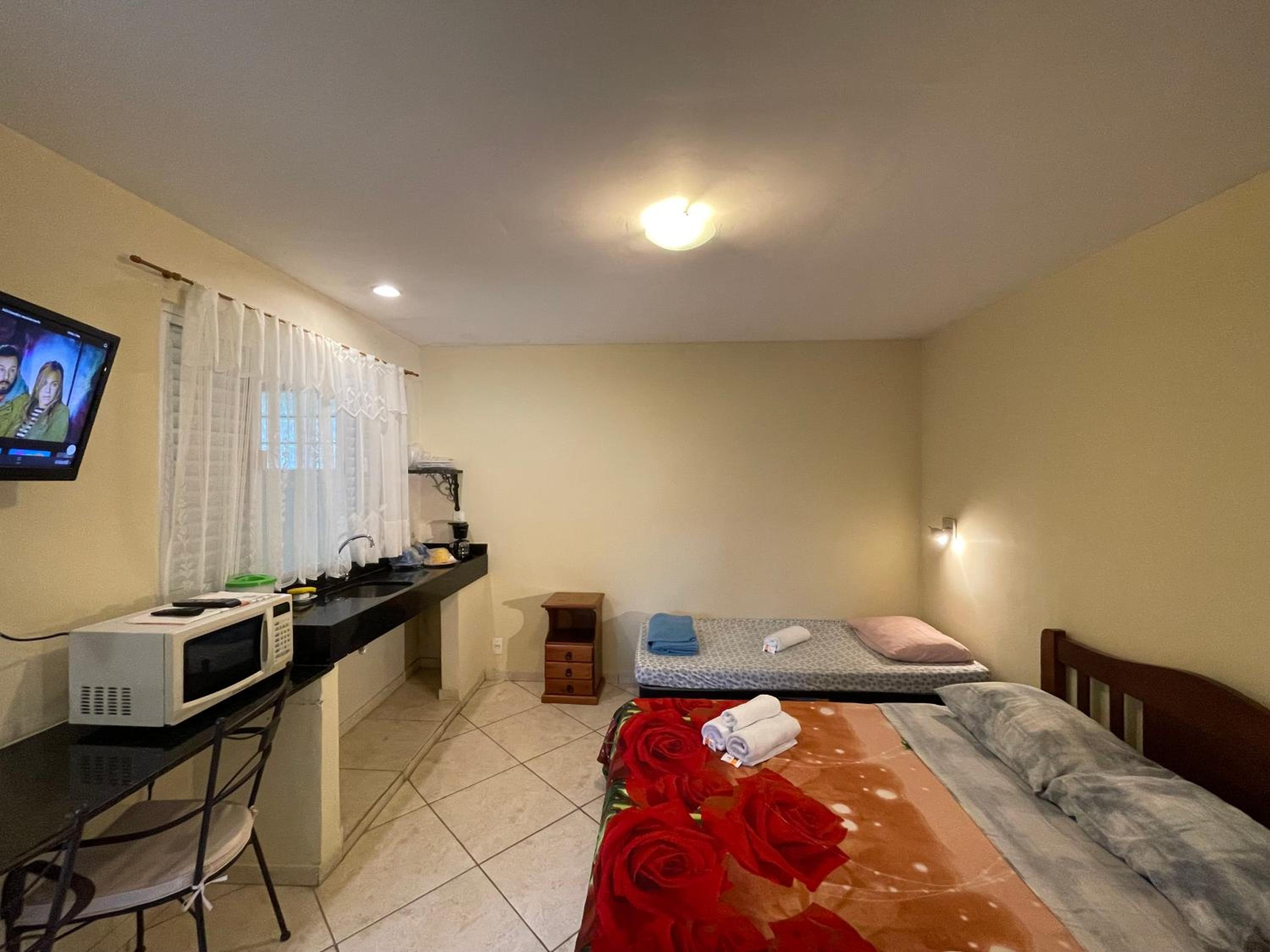 Triple Room with Private Bathroom photo 1