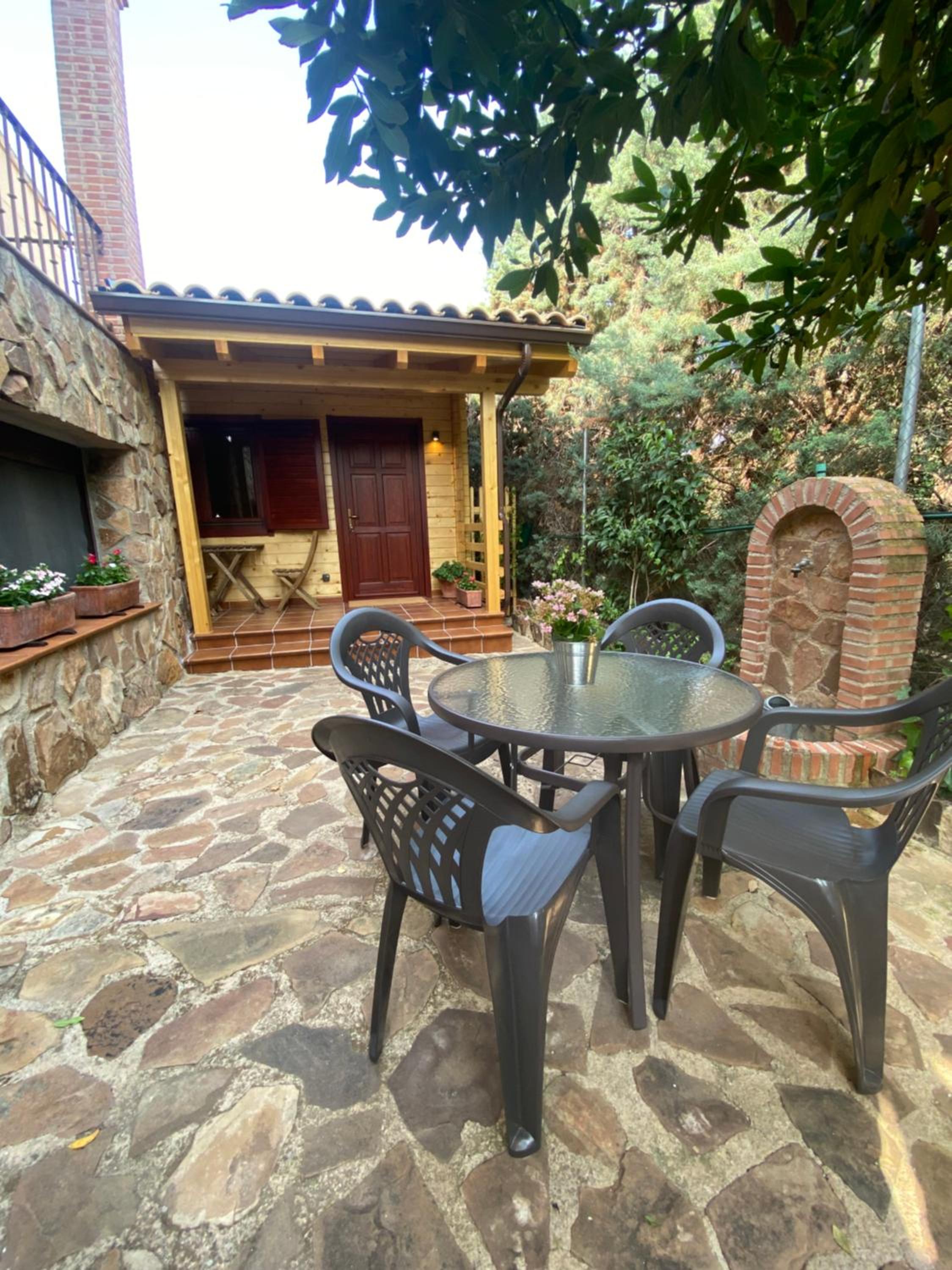 Family Room with Garden View photo 2
