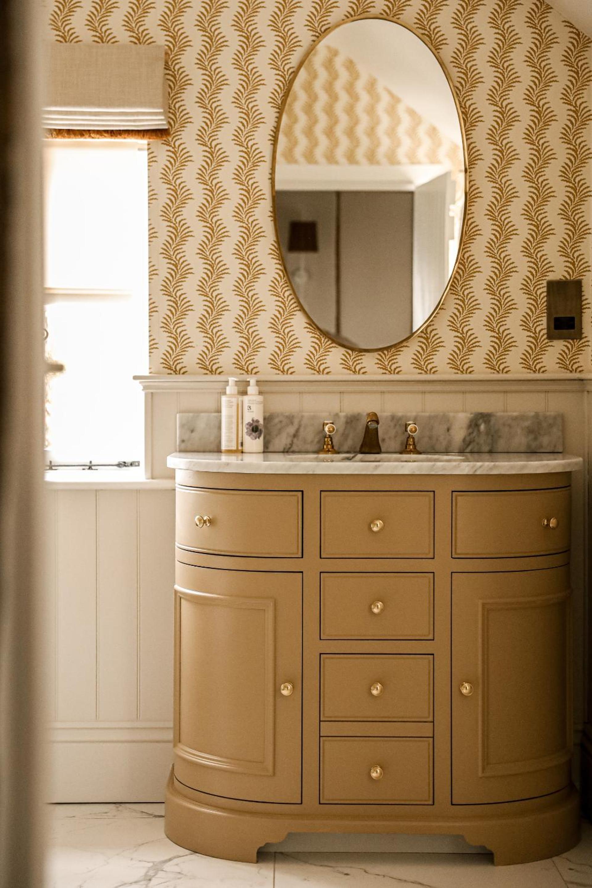 Two-Bedroom Cottage photo 3