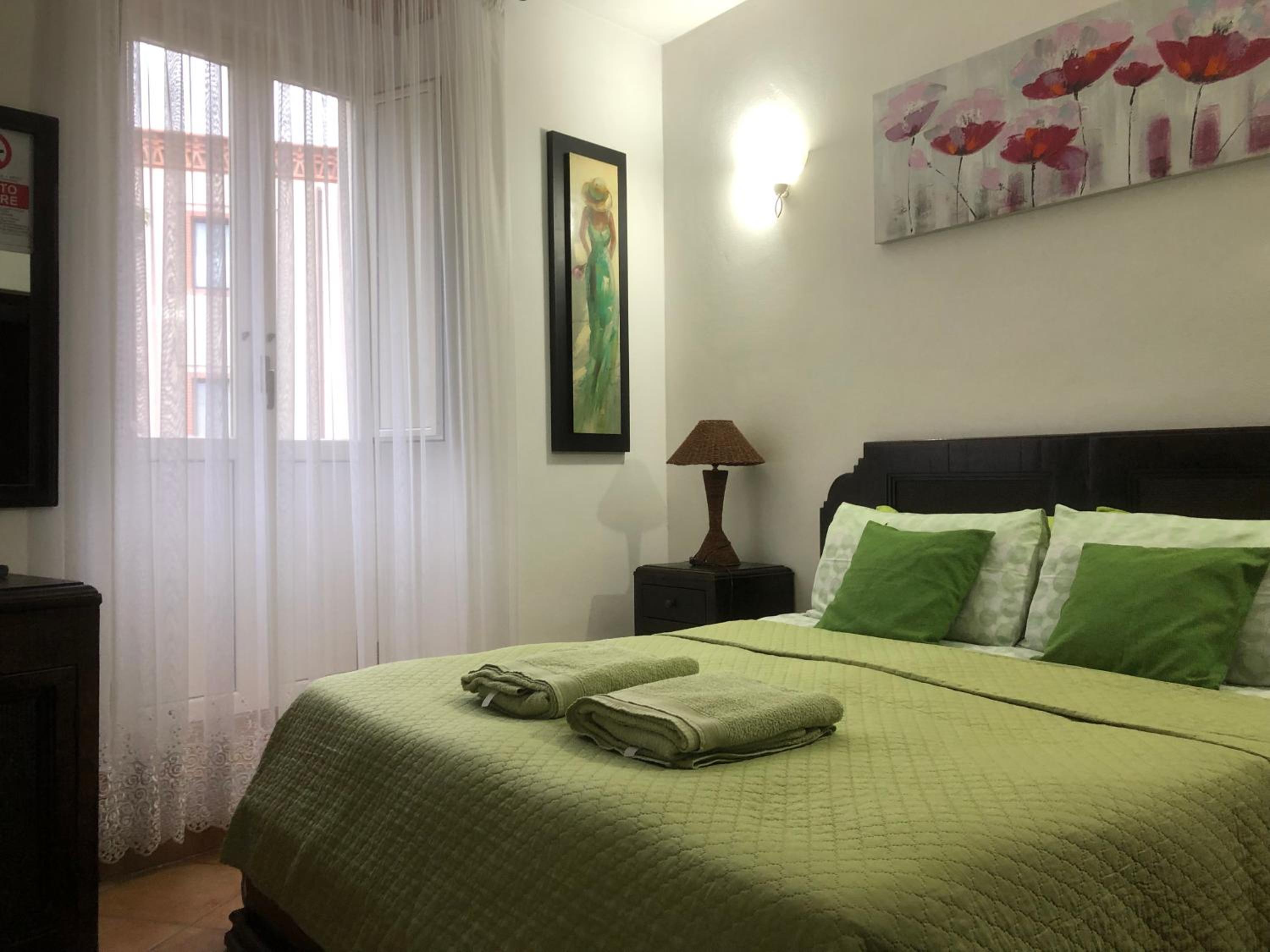 Triple Room with Private Bathroom photo 1
