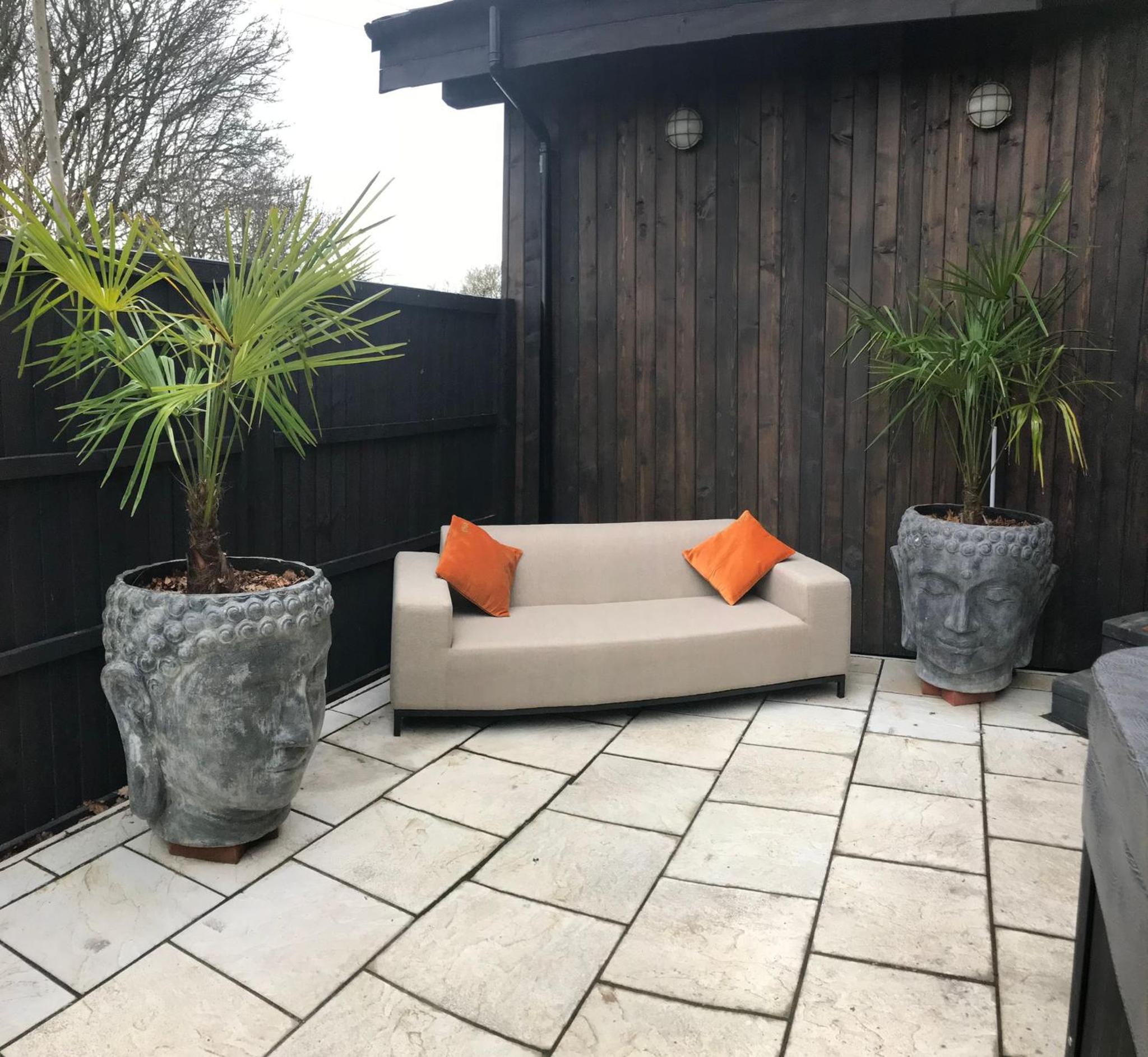 Suite with Hot Tub - Photo 8
