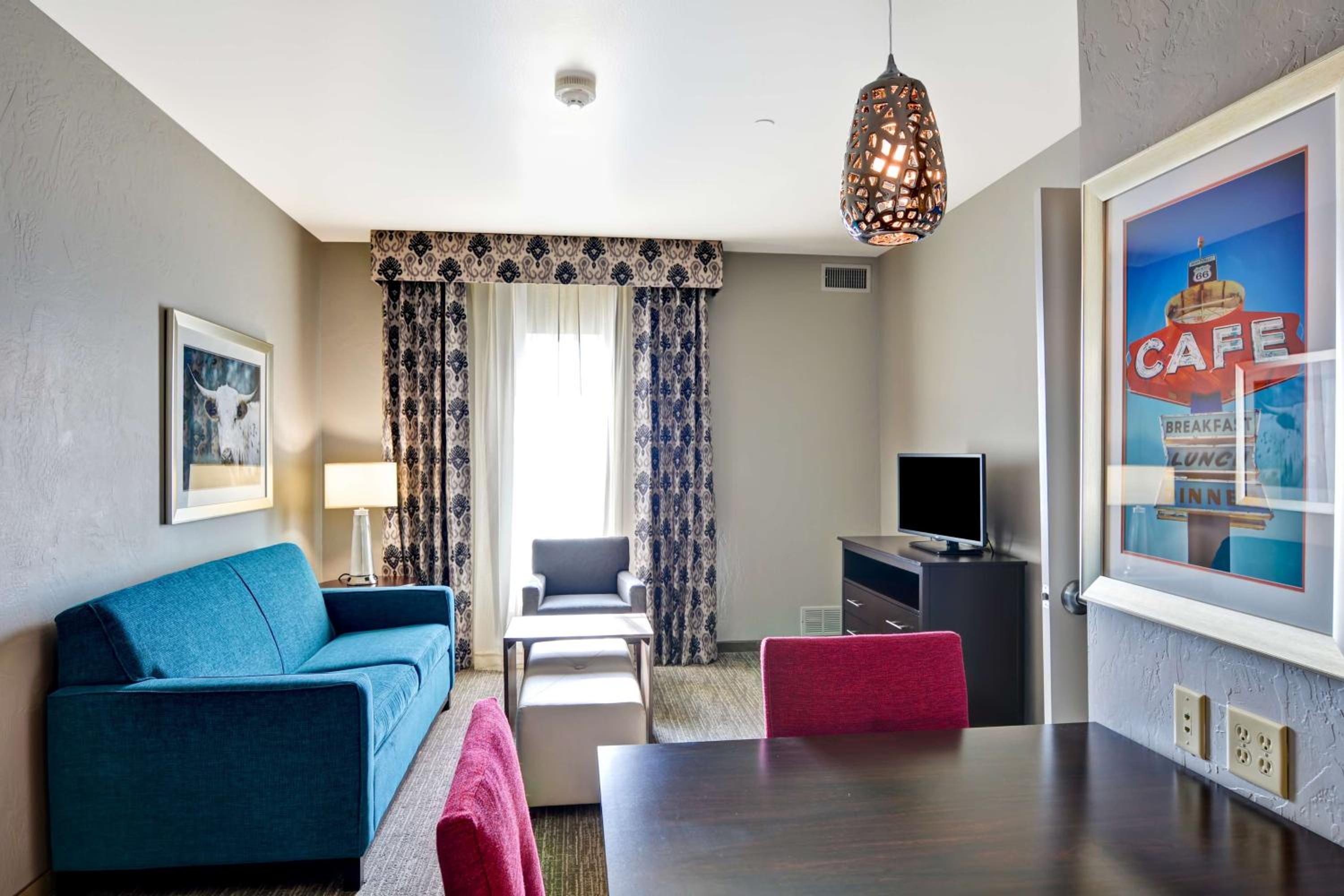 One-Bedroom King Suite - Non-Smoking photo 1