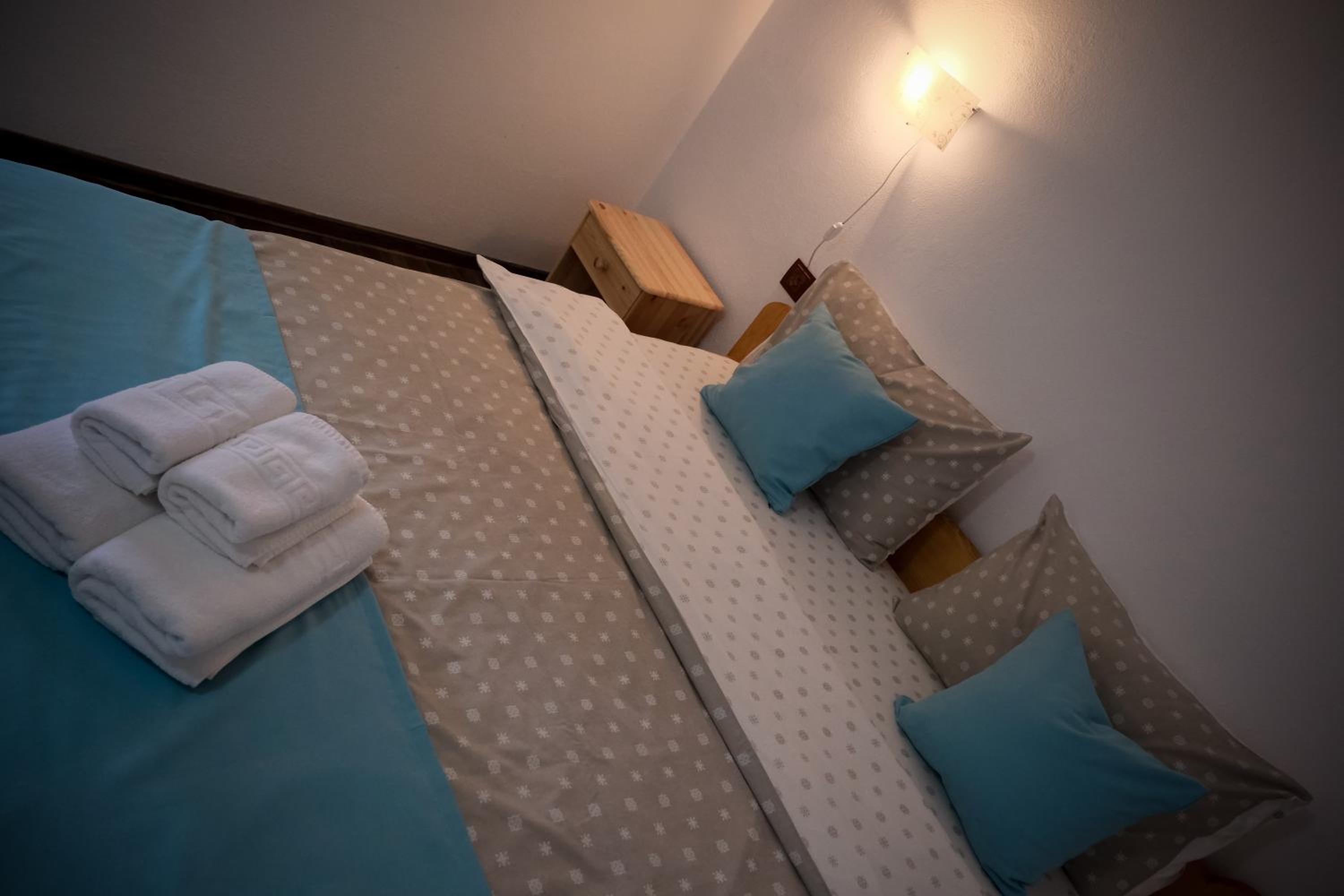 Double Room with Garden View - Photo 4