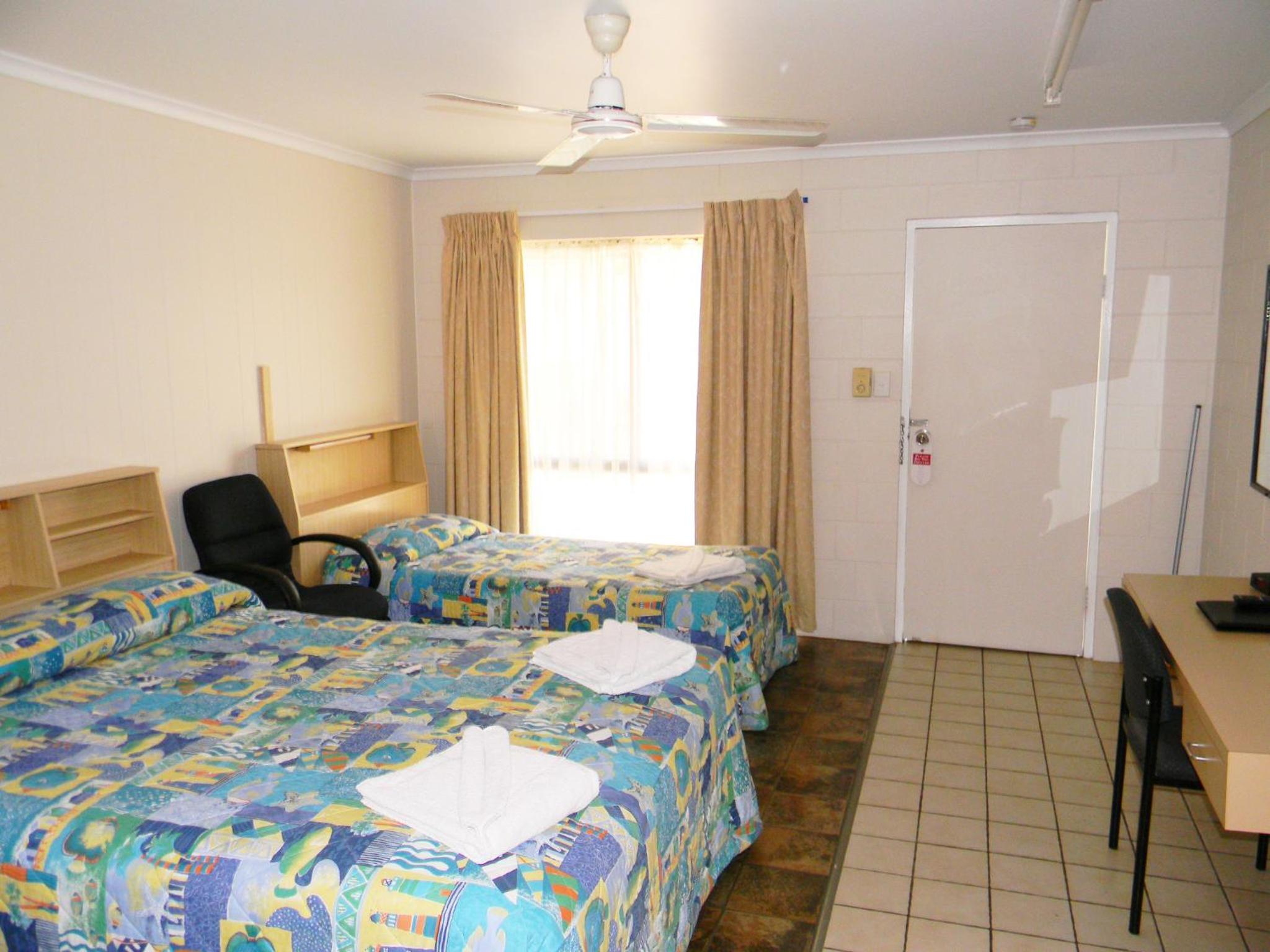 Standard Twin Room photo 1