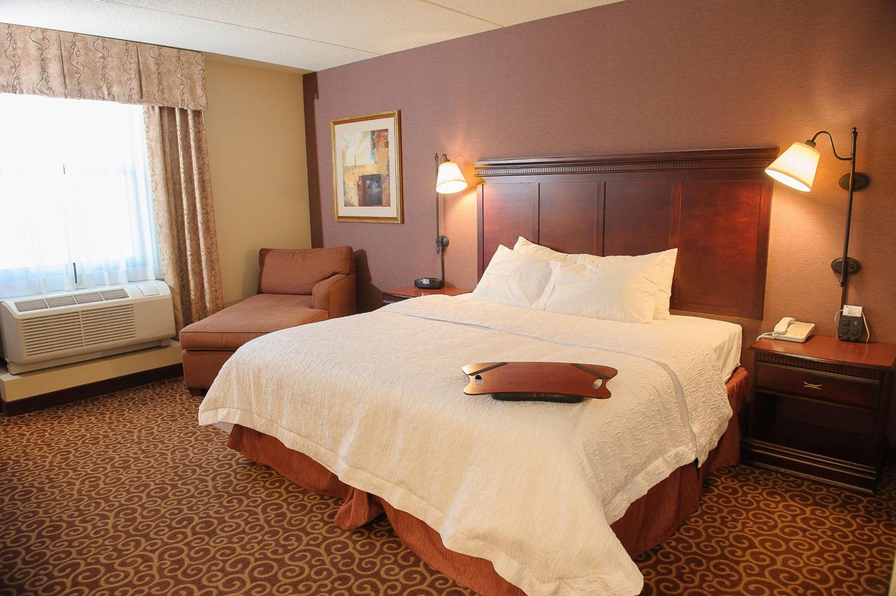 King Room - Mobility Access/Non-Smoking - Photo 1