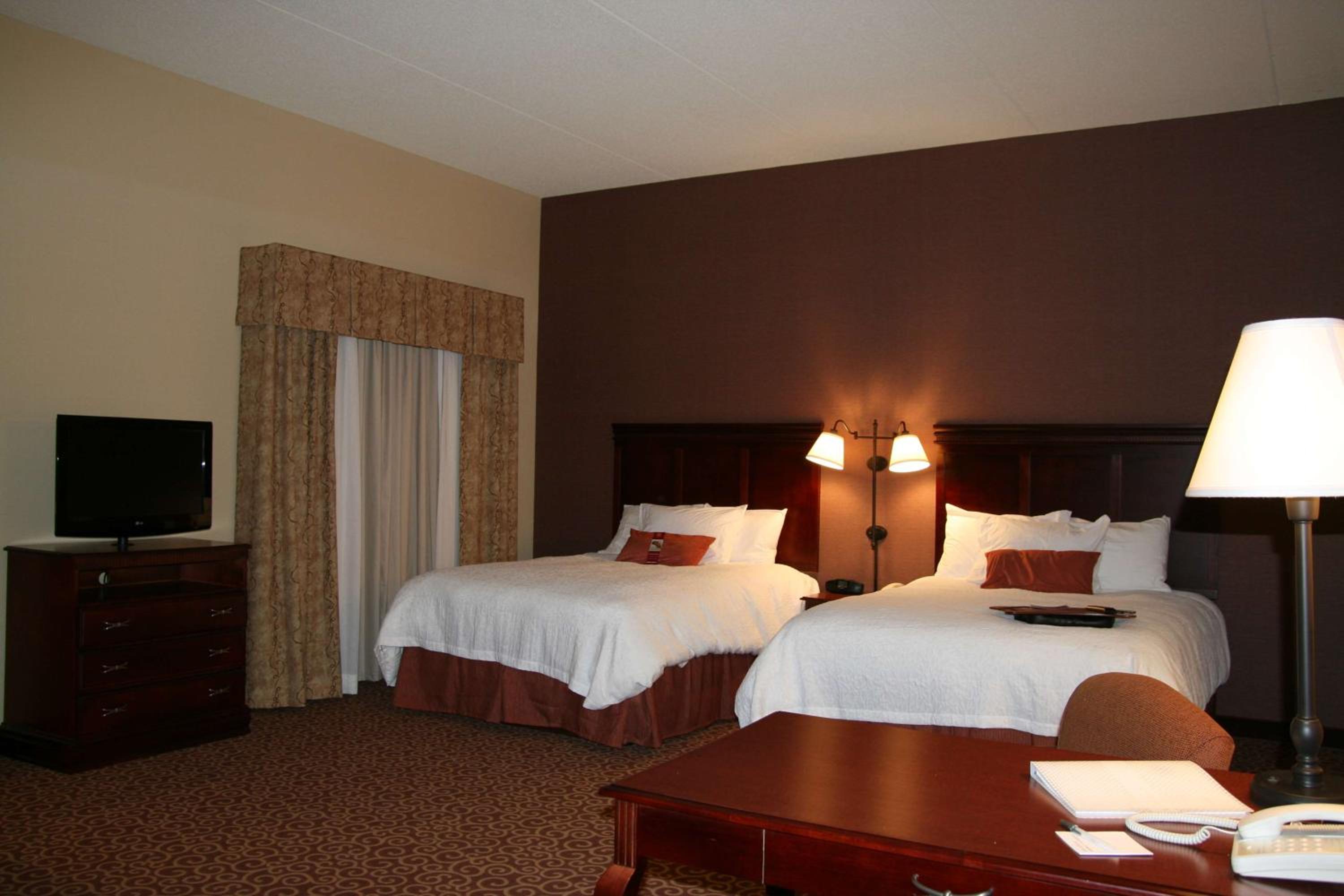 Queen Studio Suite with Two Queen Beds and Sofa Bed - Non-Smoking - Photo 1