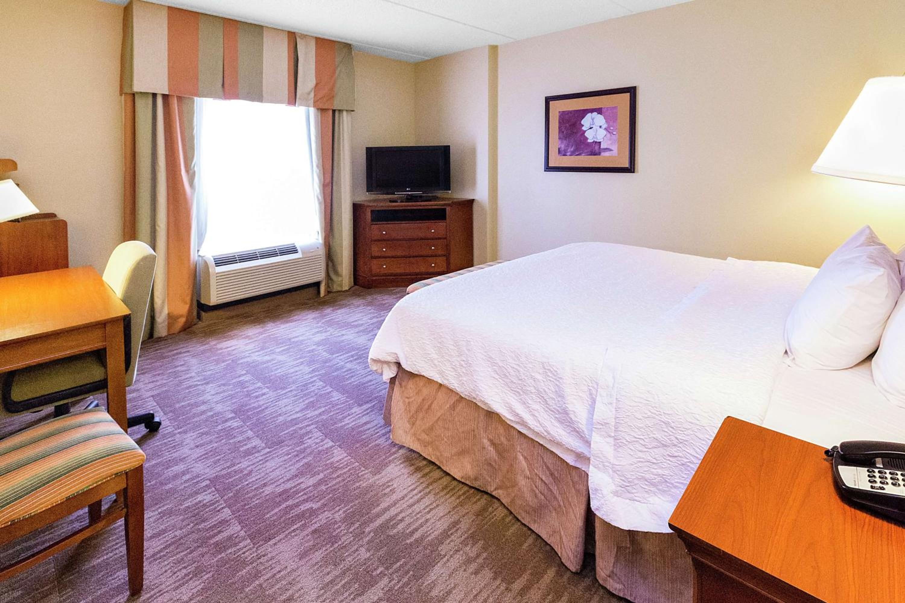King Room - Mobility Access/Non-Smoking - Photo 3