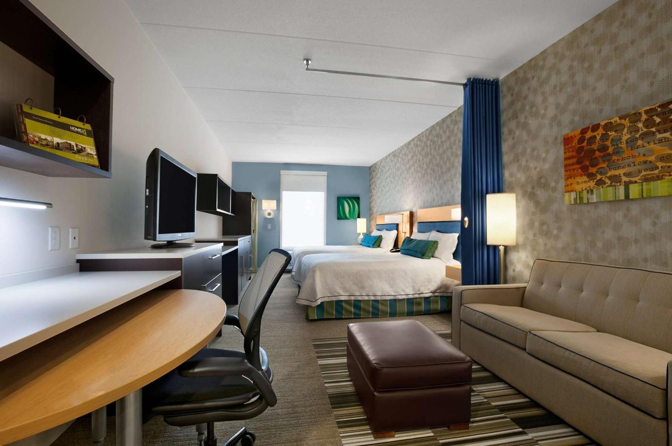 One-Bedroom King Suite