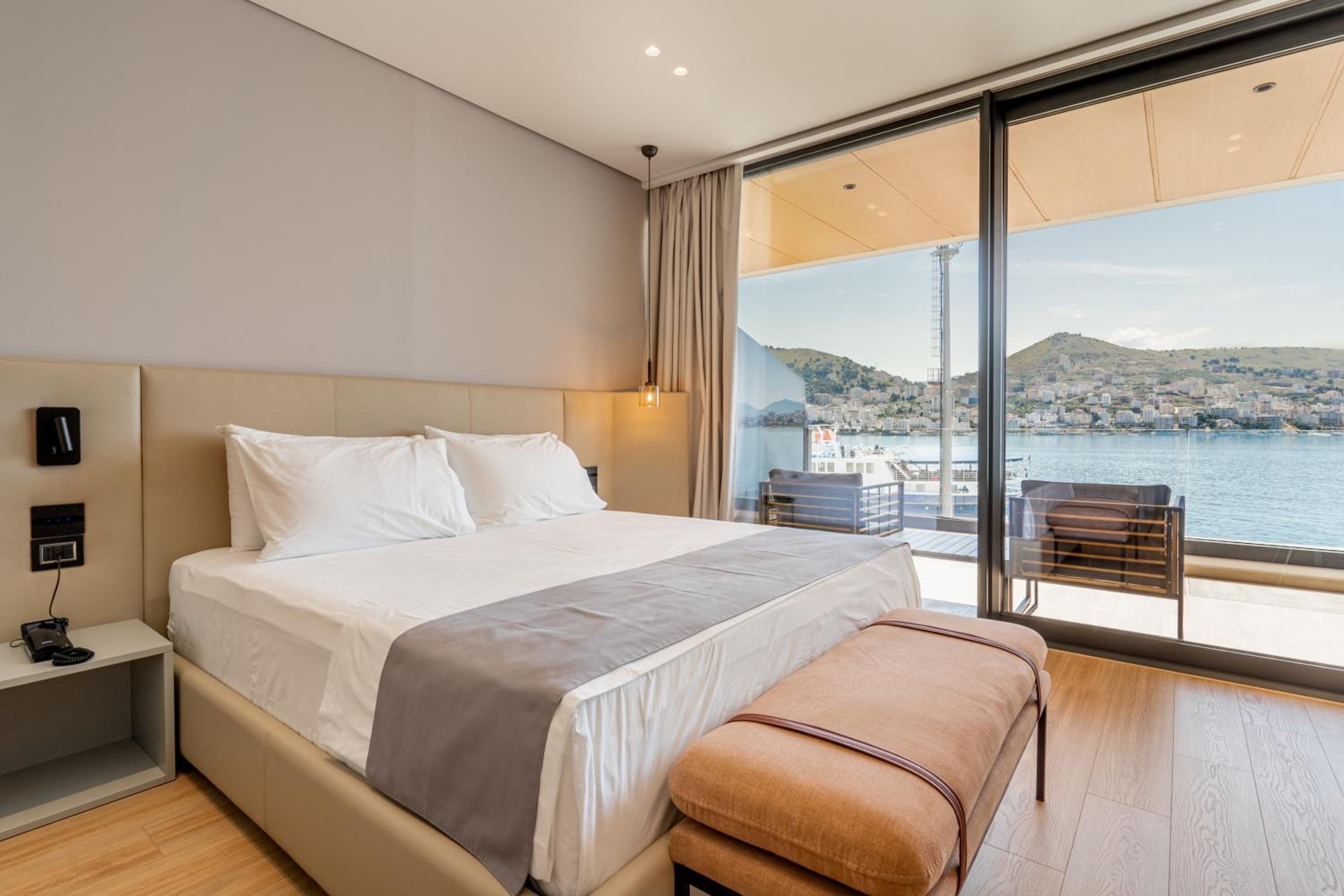 Deluxe Double Room with Sea View
