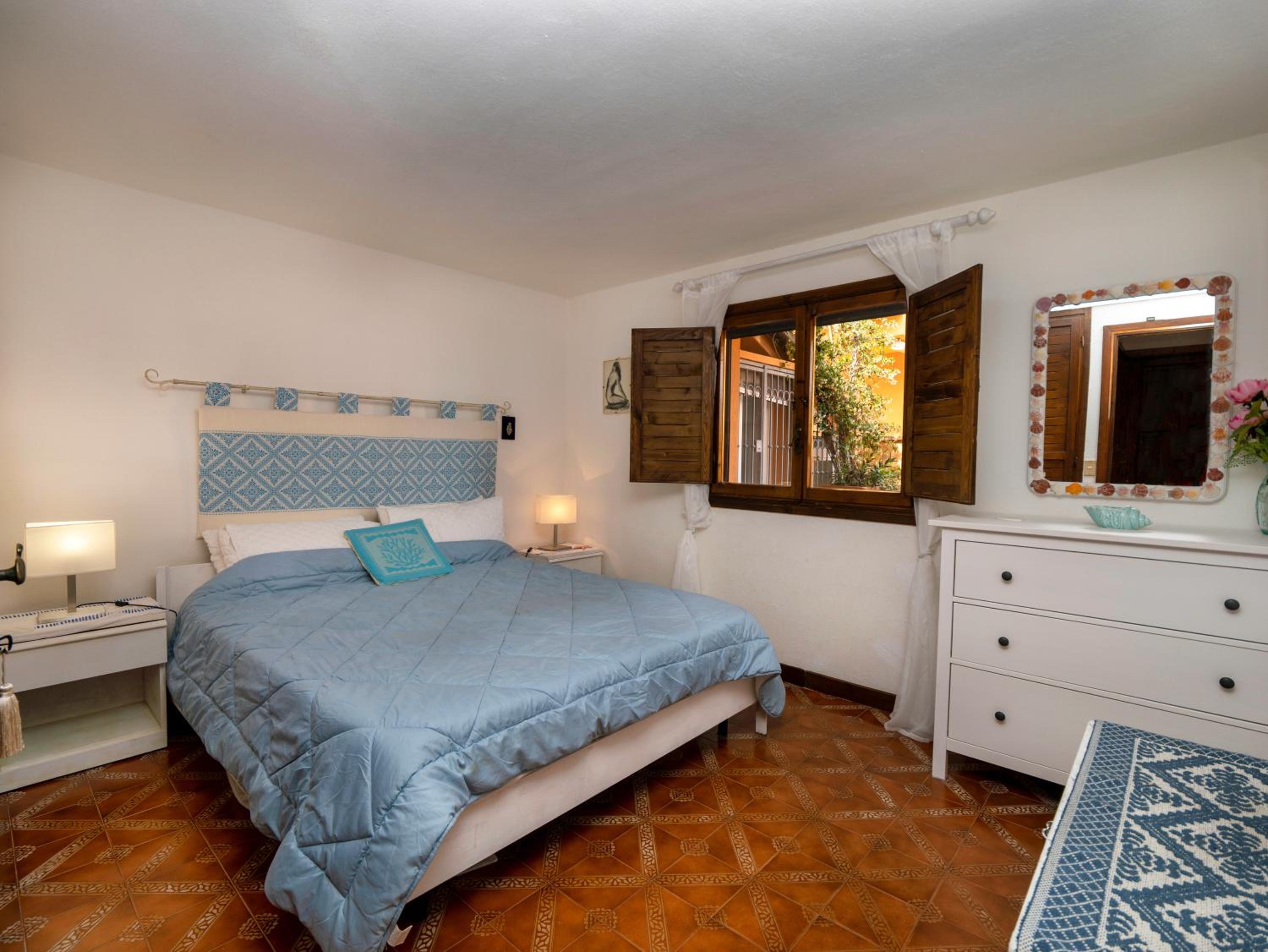 Two-Bedroom House photo 2
