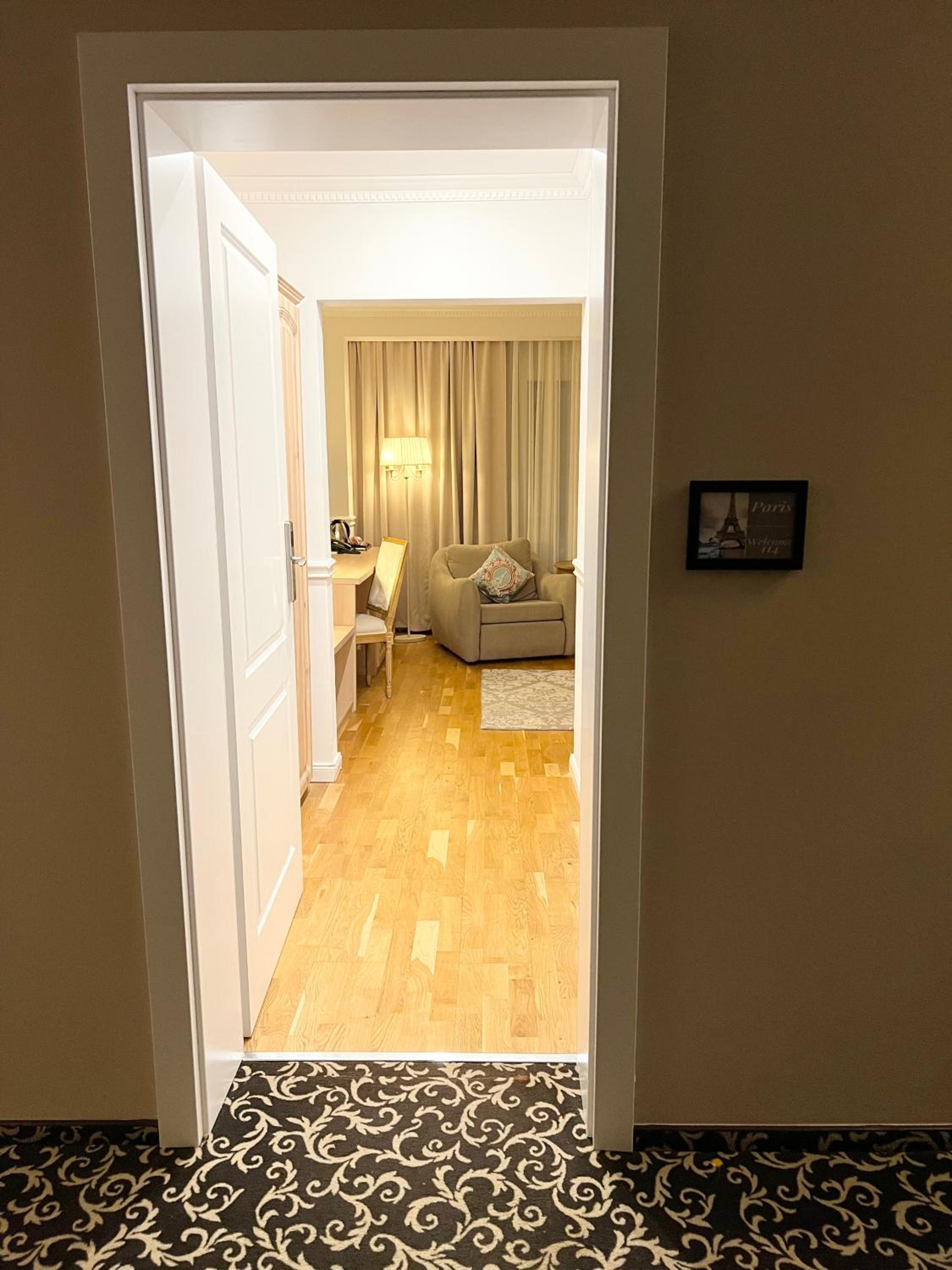 Deluxe Double or Twin Room with Balcony - Photo 47