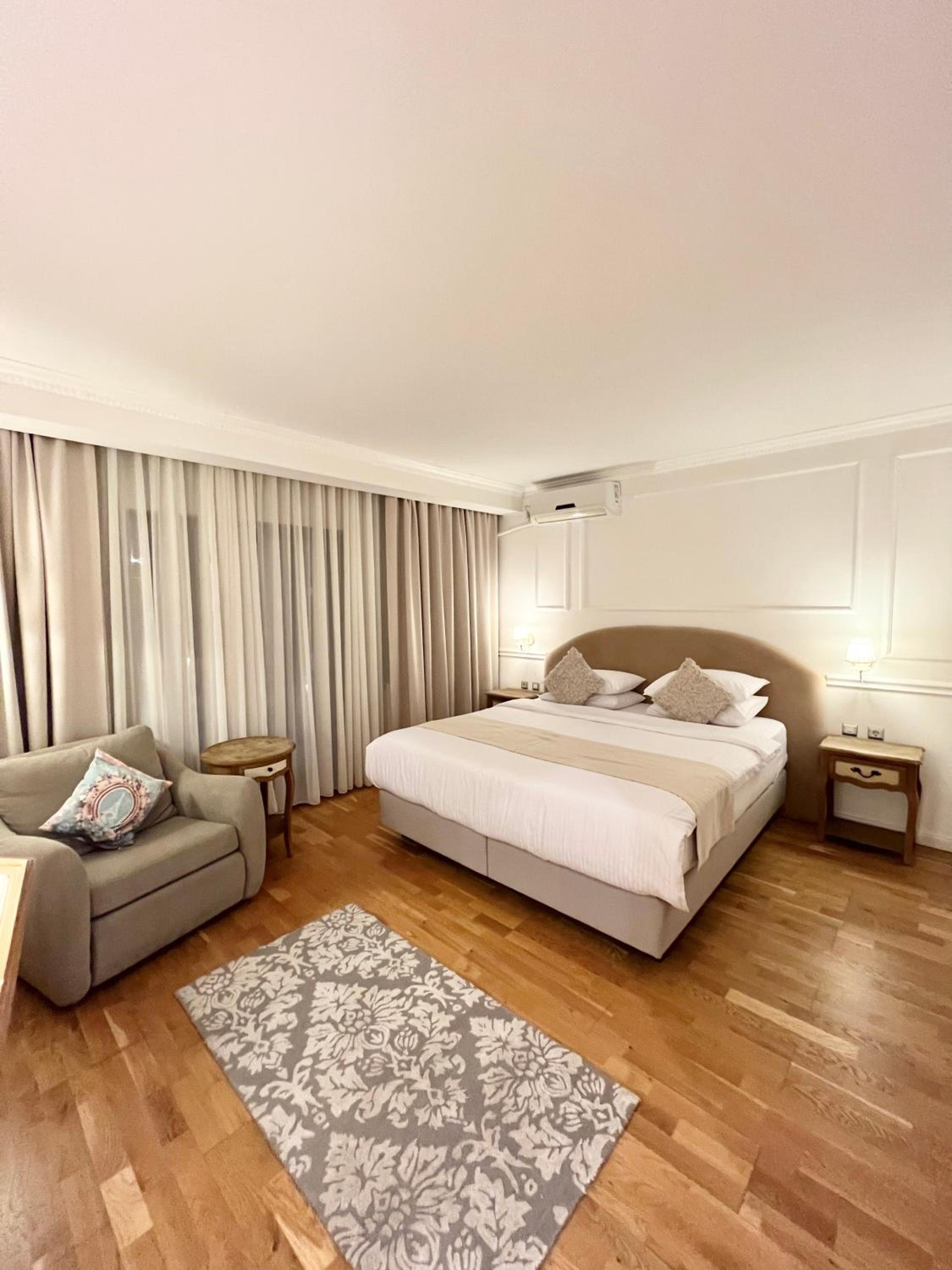 Deluxe Double or Twin Room with Balcony - Photo 48