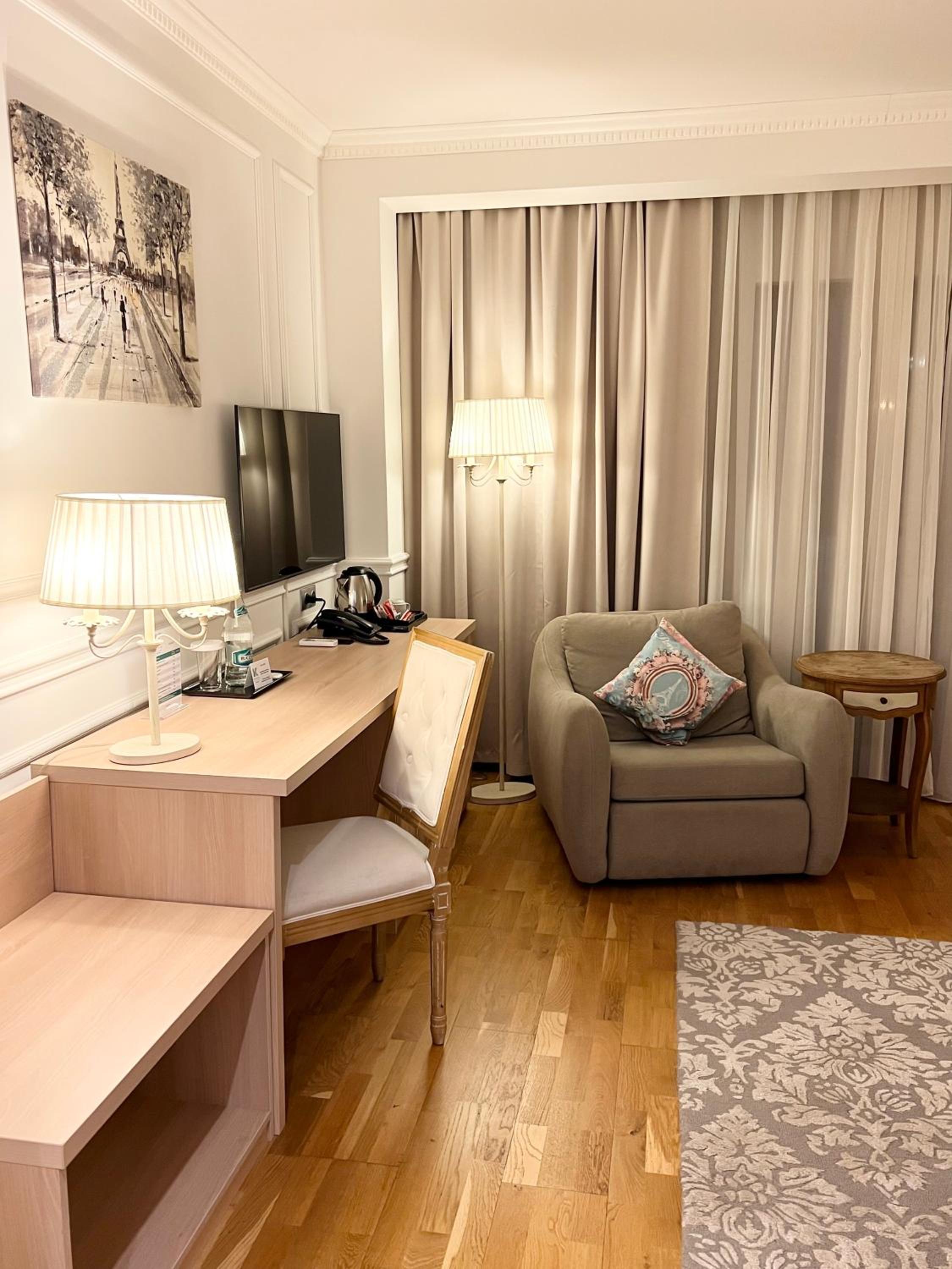 Deluxe Double or Twin Room with Balcony - Photo 53