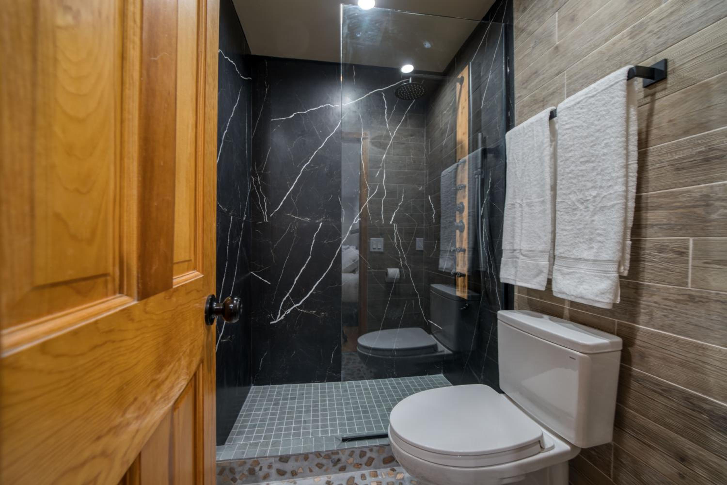 Two-Bedroom Suite photo 2