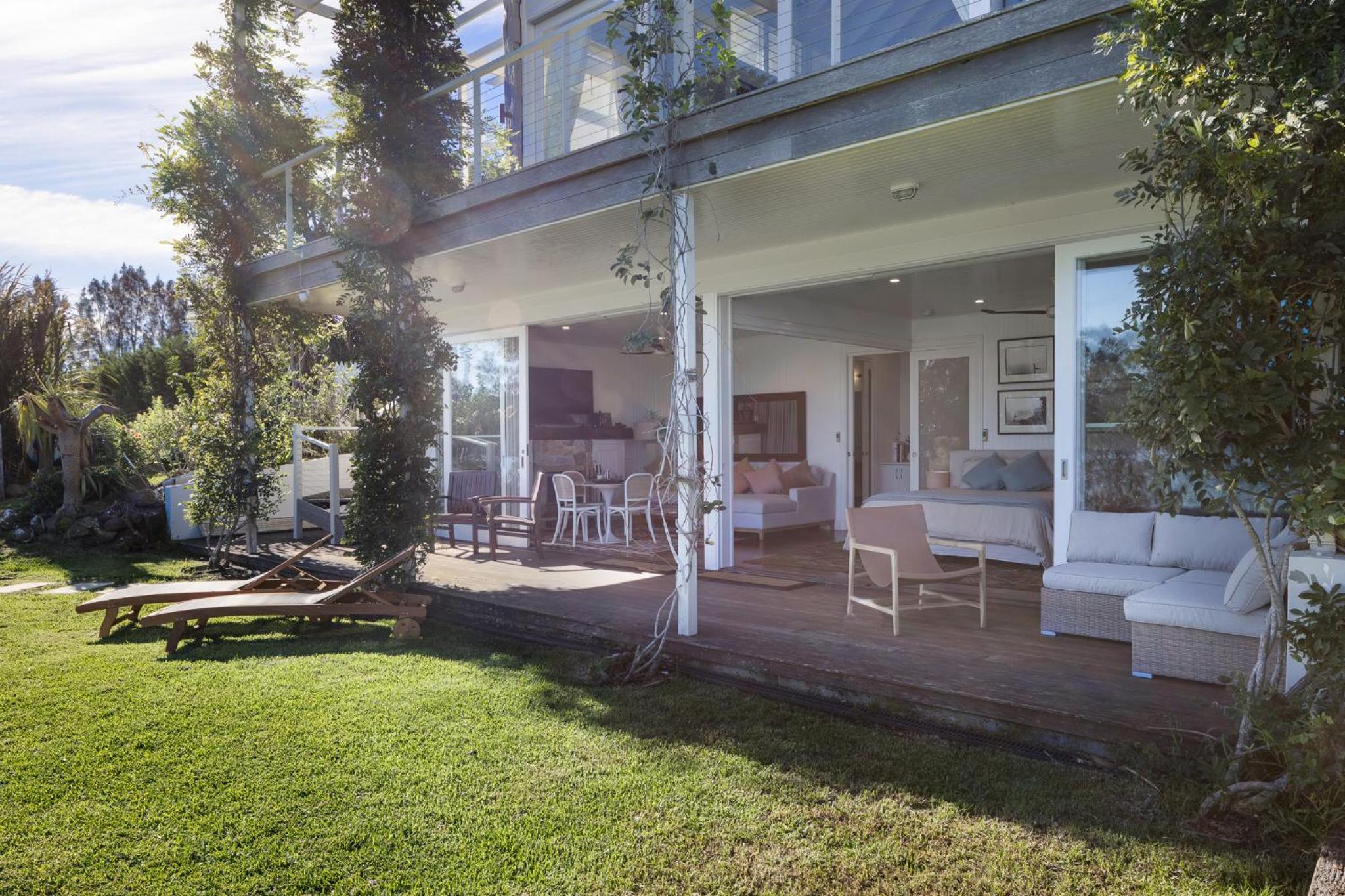 One-Bedroom House photo 1