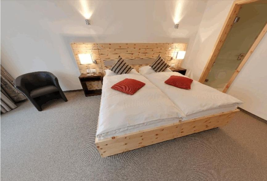 Studio Apartment - Photo 7