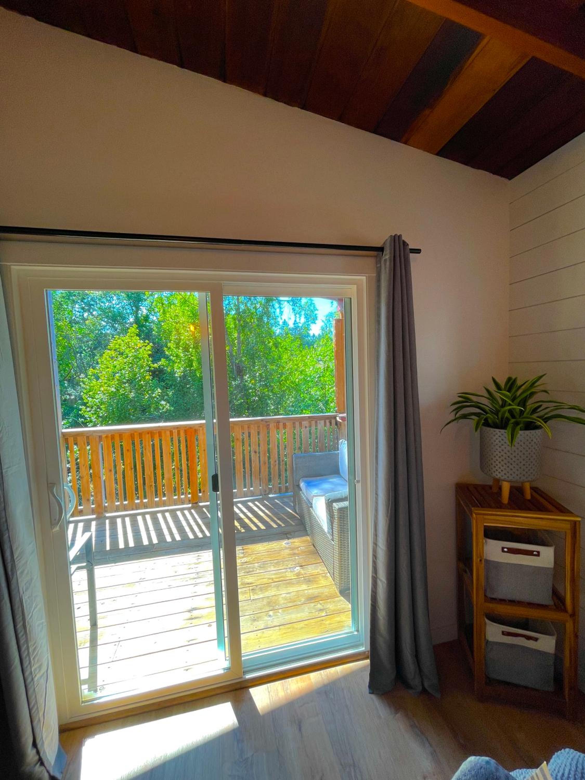 Two-Bedroom House photo 2